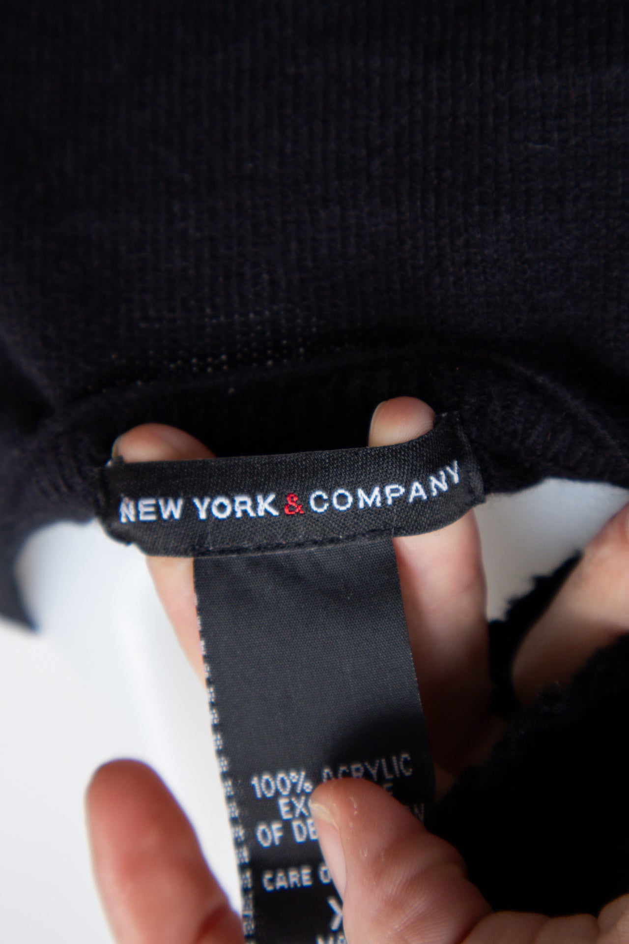 #103 New York & Company Cardigan Black | c. 207 | Size 6
