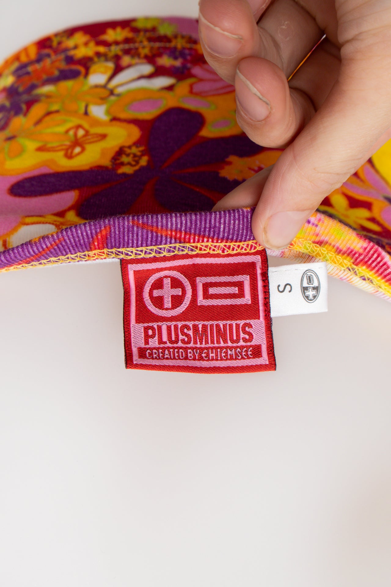 #126 Plusminus (created By Chiemsee) Halter Top Pink | c. 179 | Size 8