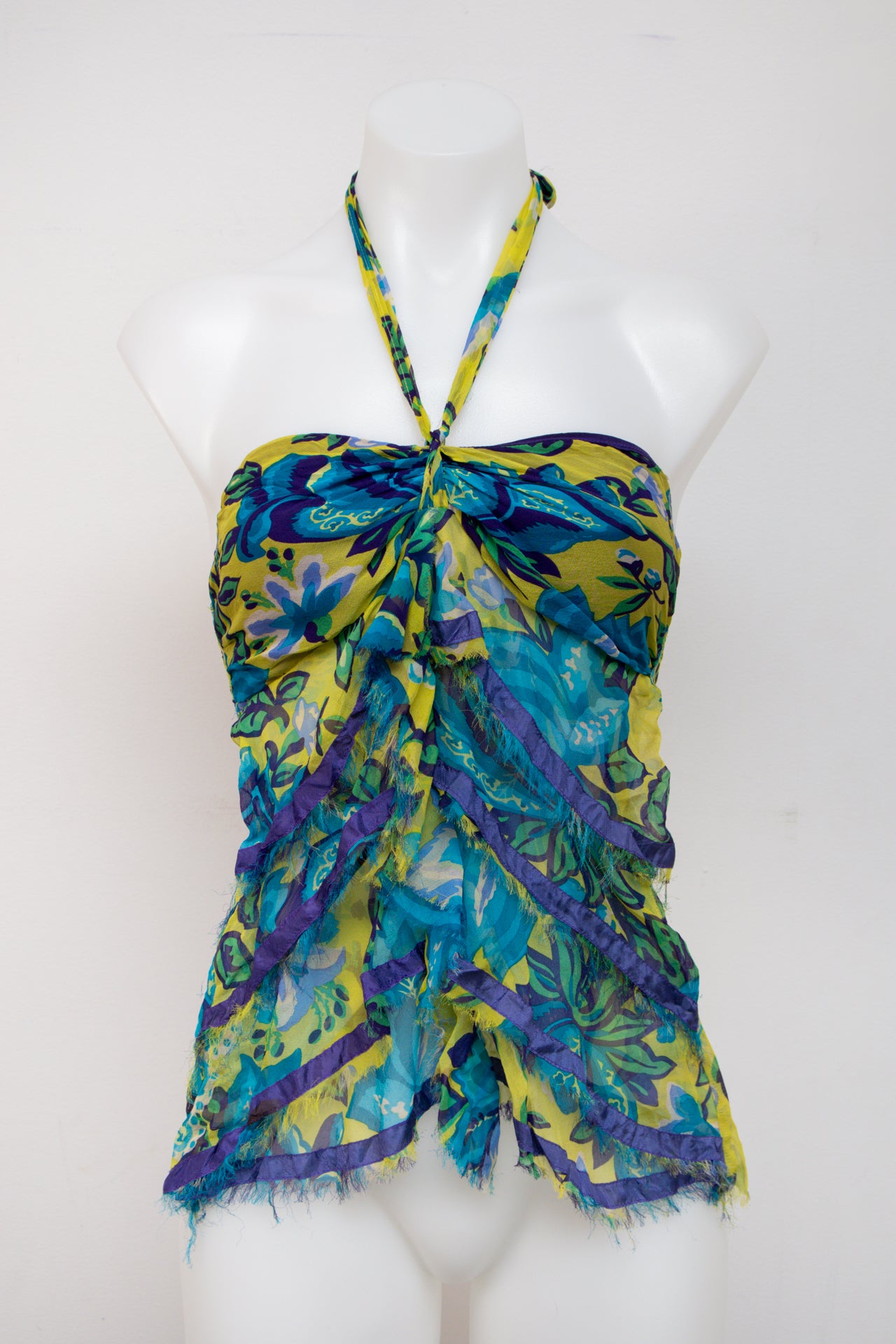 #200 Nu Halter Top Yellow | c. 197 | Size 8