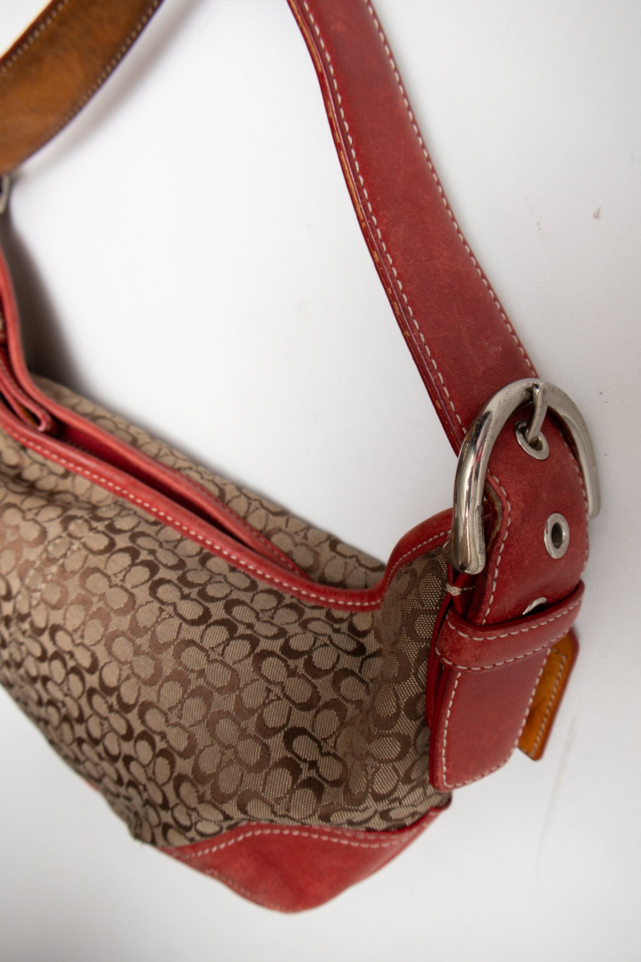 # Coach Shoulder Bag Brown | c. | Size