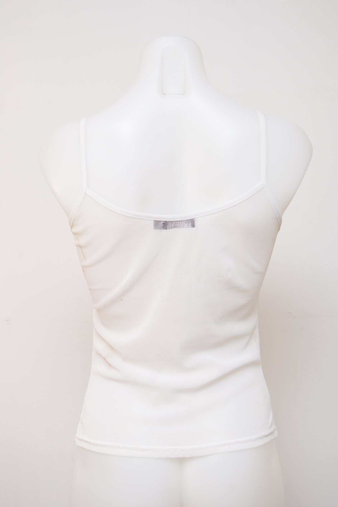 #009 Romon Cami White | c. 210 | Size 8