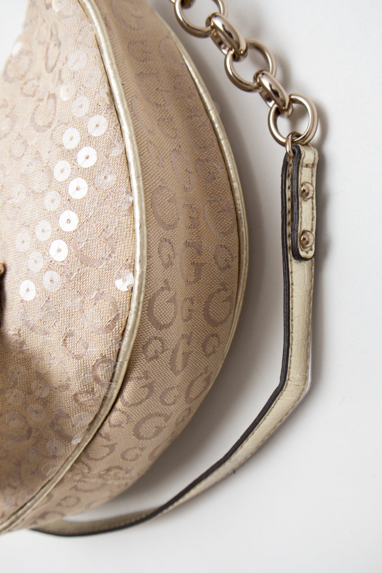 #193 Guess By Marciano Shoulder Bag Beige | c. 195 | Size