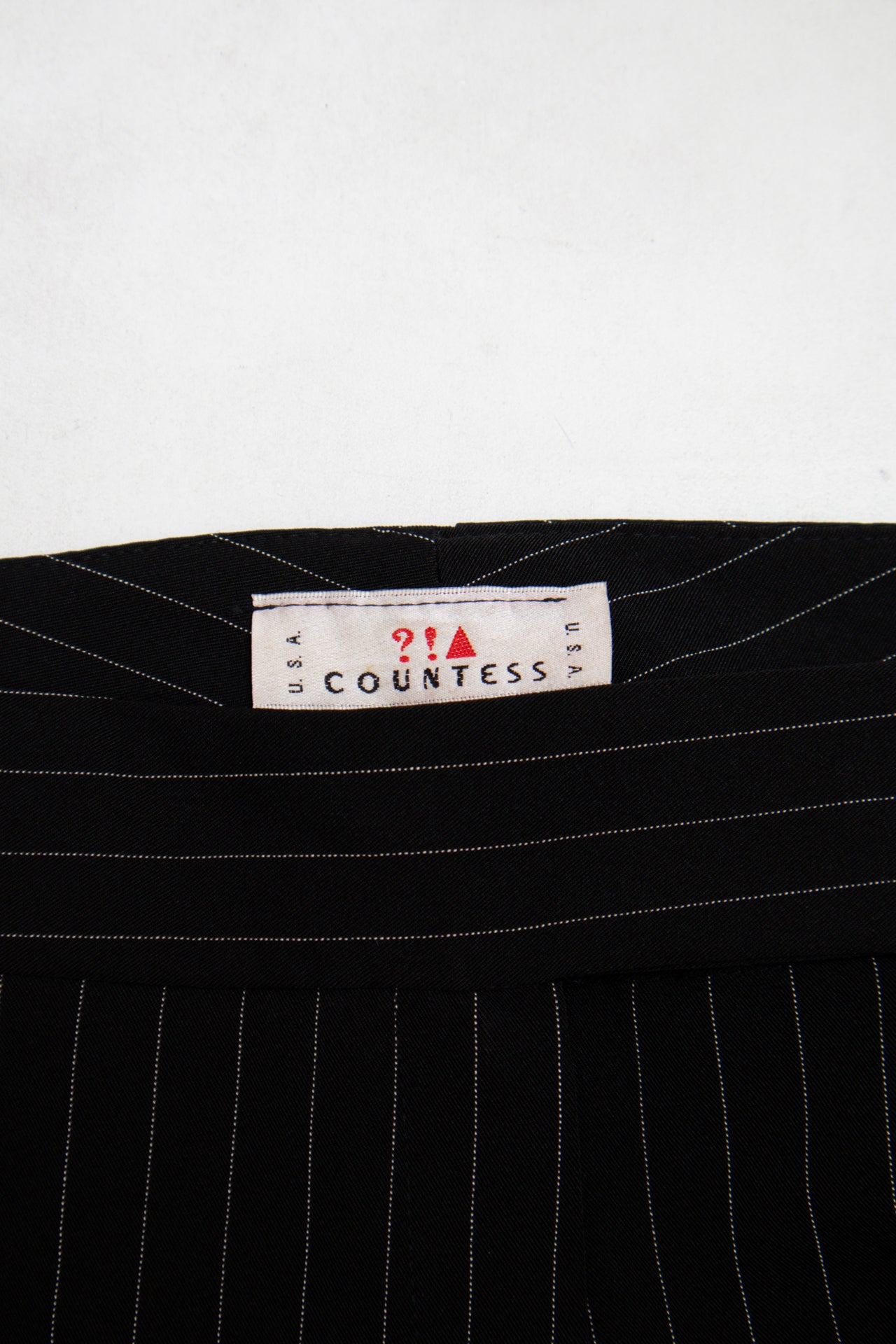 #106 Countess Pants Black | c. 203 | Size 6