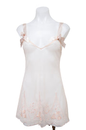 #106 Victoria's Secret Cami Pink | c. 210 | Size 6
