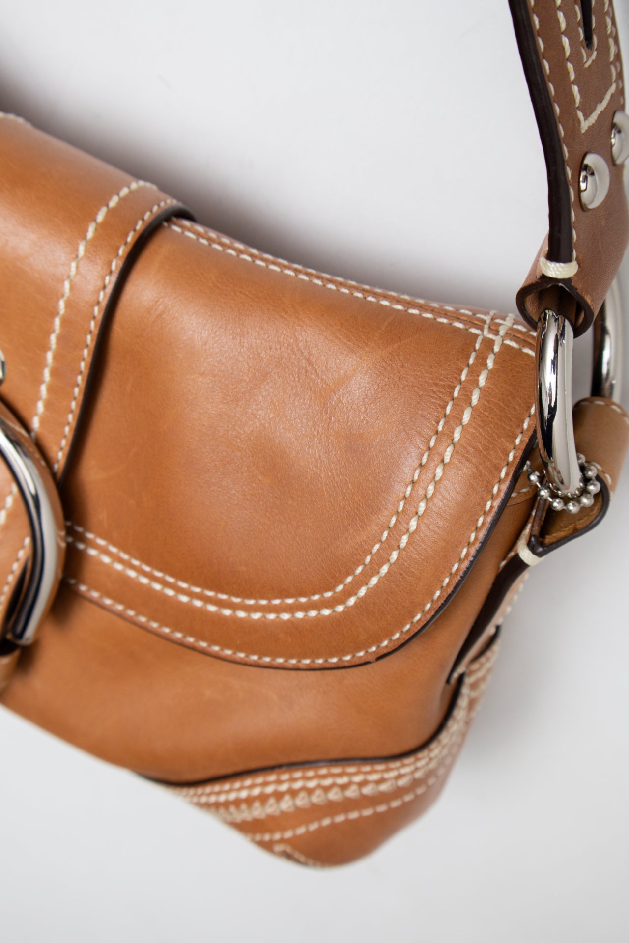 #177 Coach Shoulder Bag Brown | c. 202 | Size