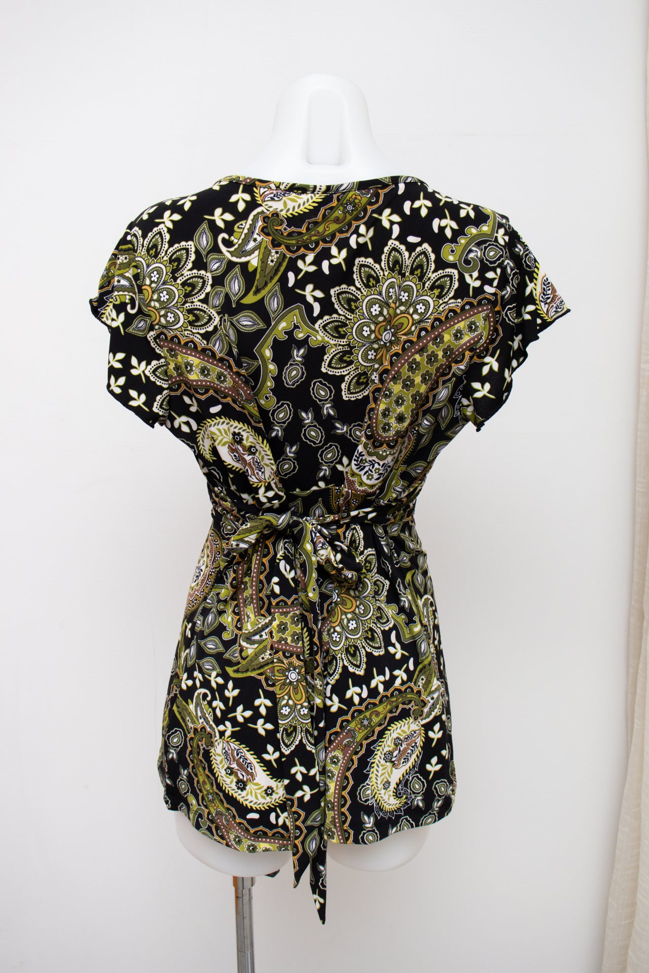 # Kihik Rogers Cami Top Black | c. 194 | Size 10
