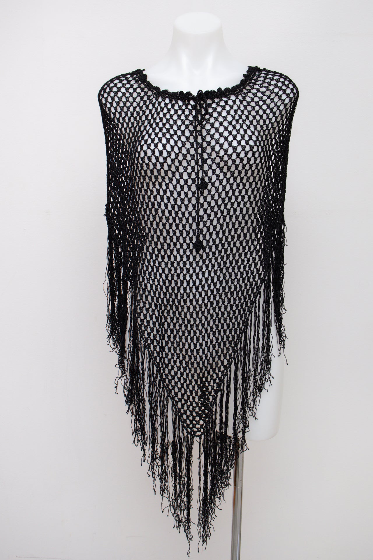 #111 Cami Top Black | c. 194 | Size 6/8/10