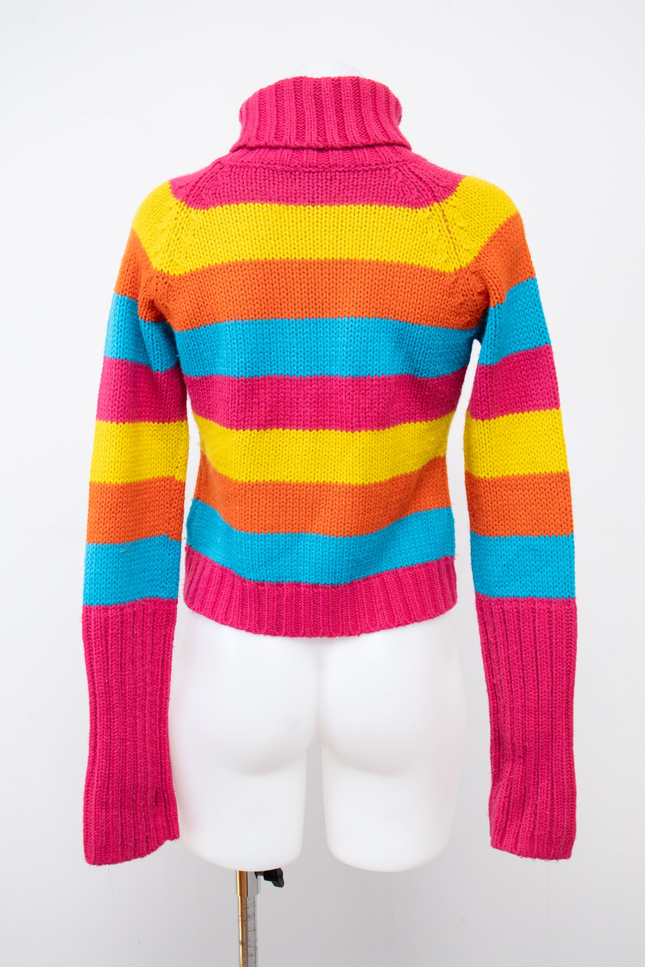 #035 T-shirt Pink | c. 207 | Size 8