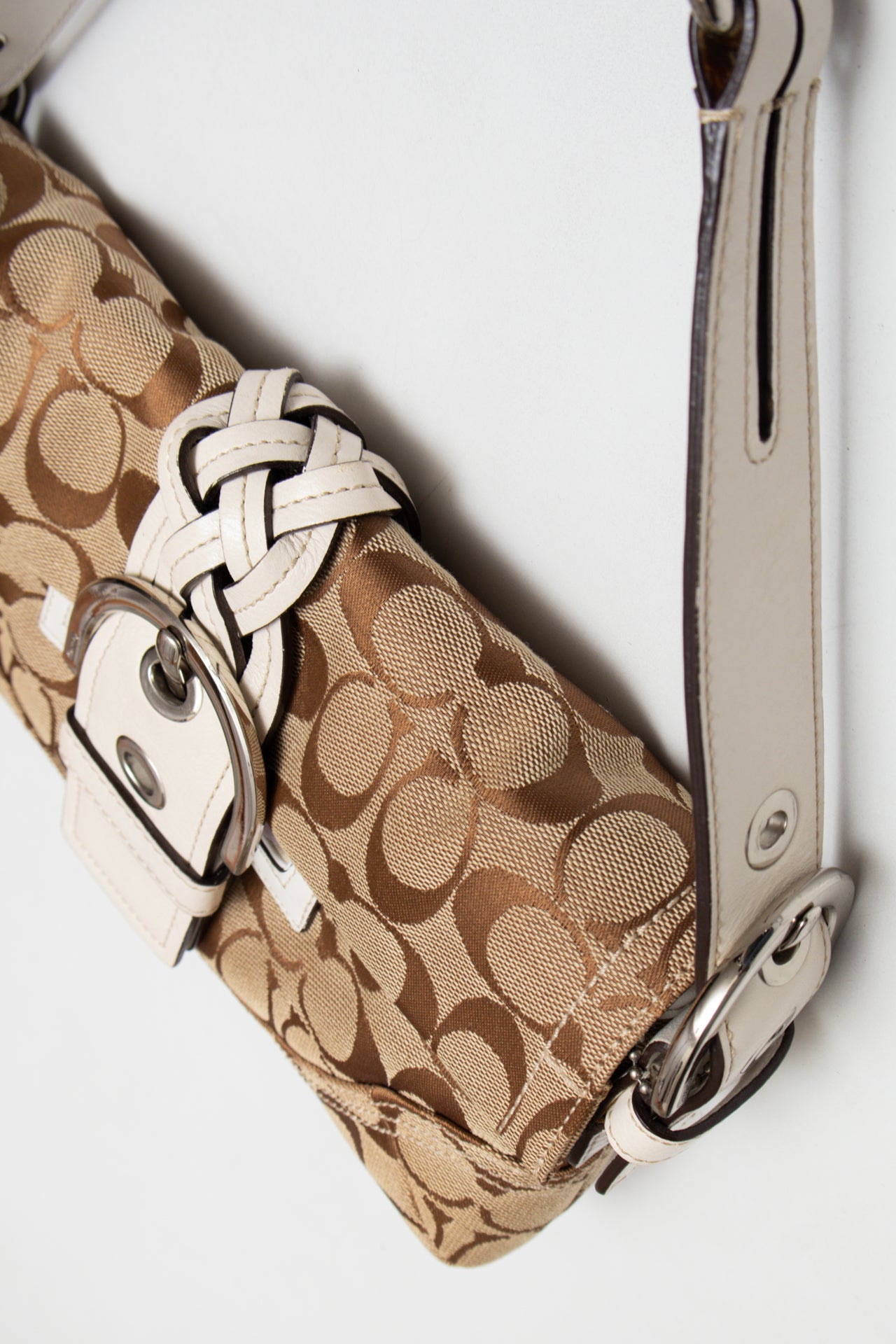 #162 Coach Shoulder Bag Brown | c. 187 | Size