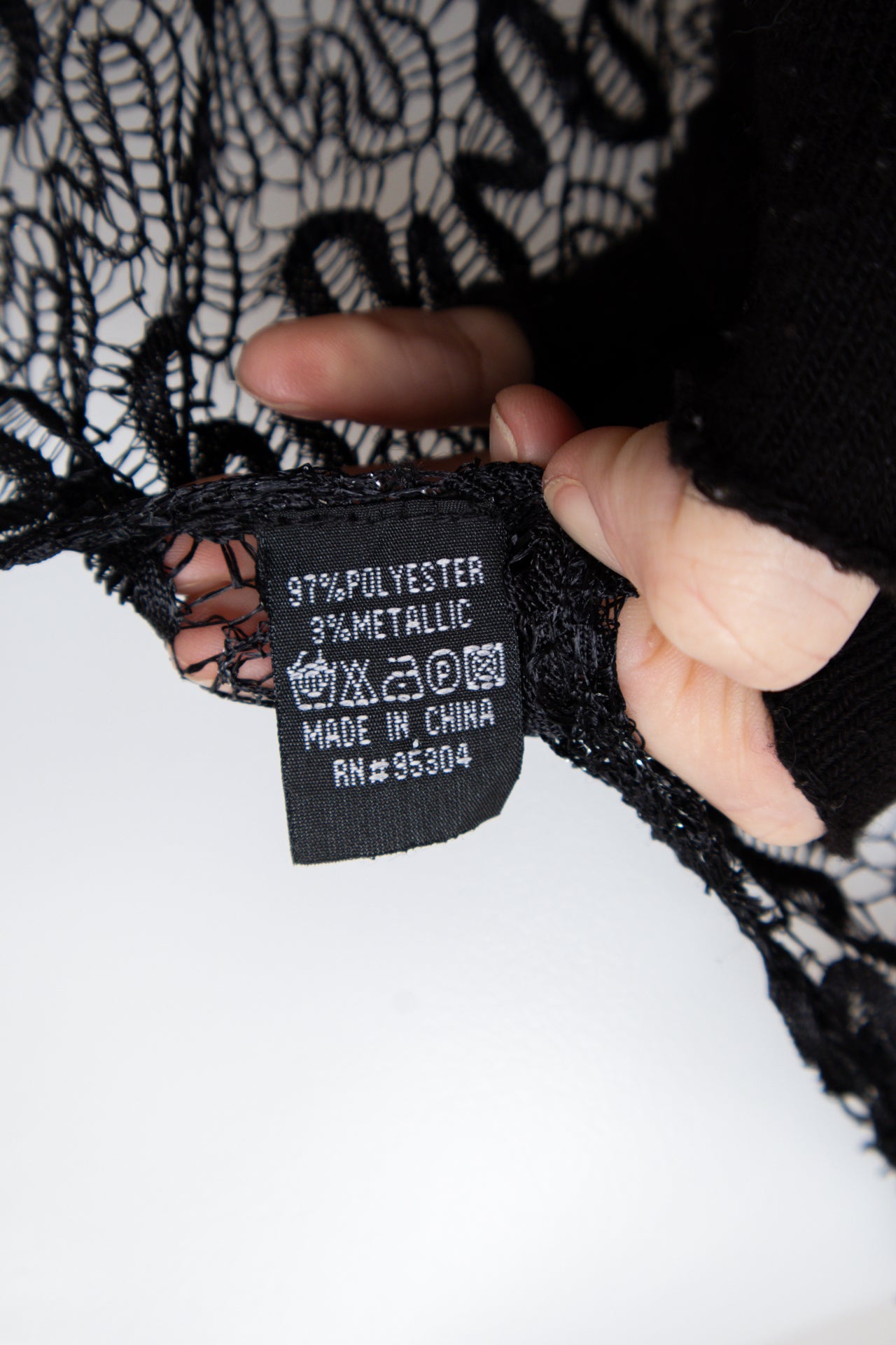 #116 Camisole Top Black | c. 194 | Size 8/10