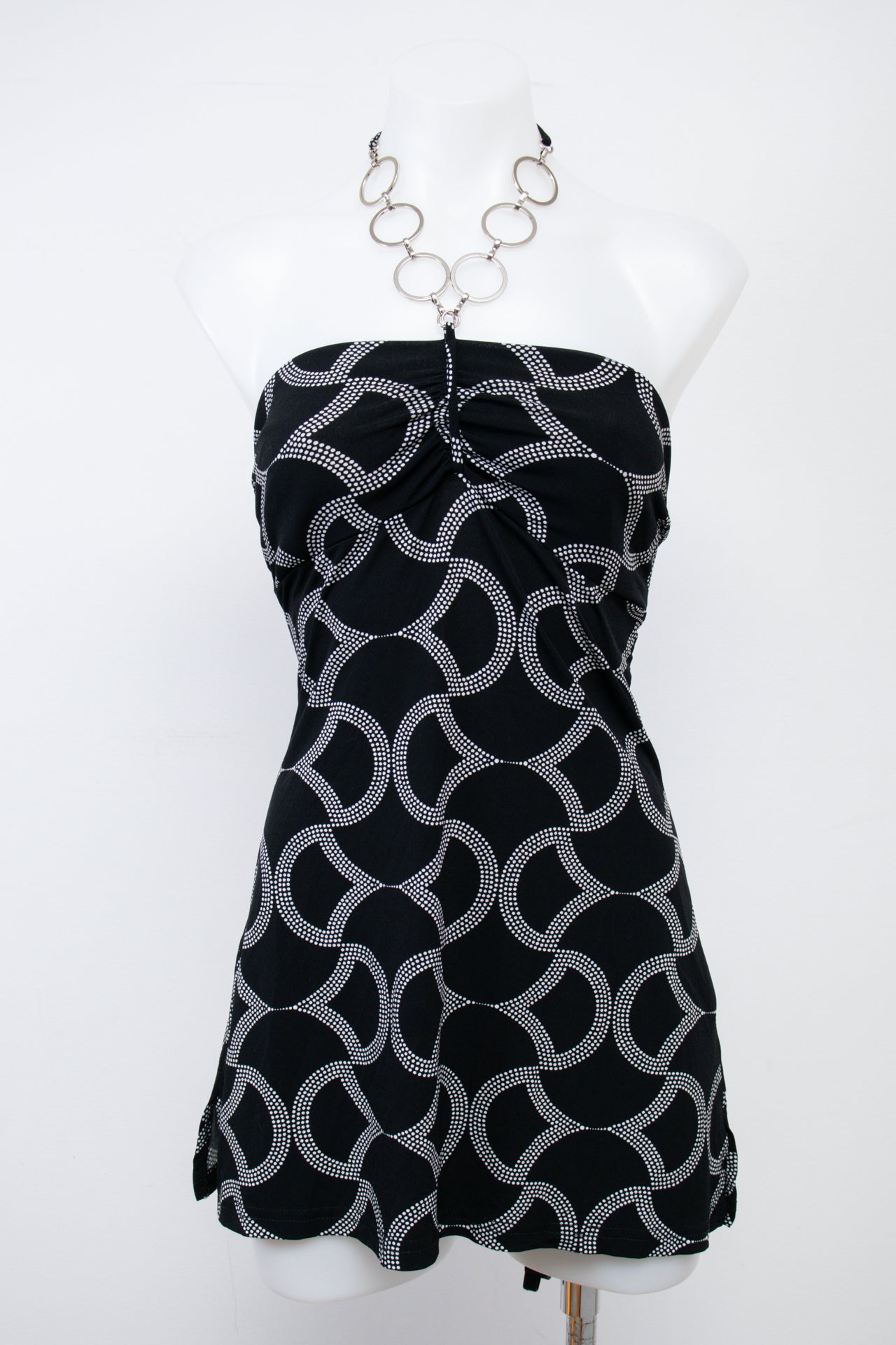 #044 Self Esteem Halter Top Black | c. 207 | Size 8