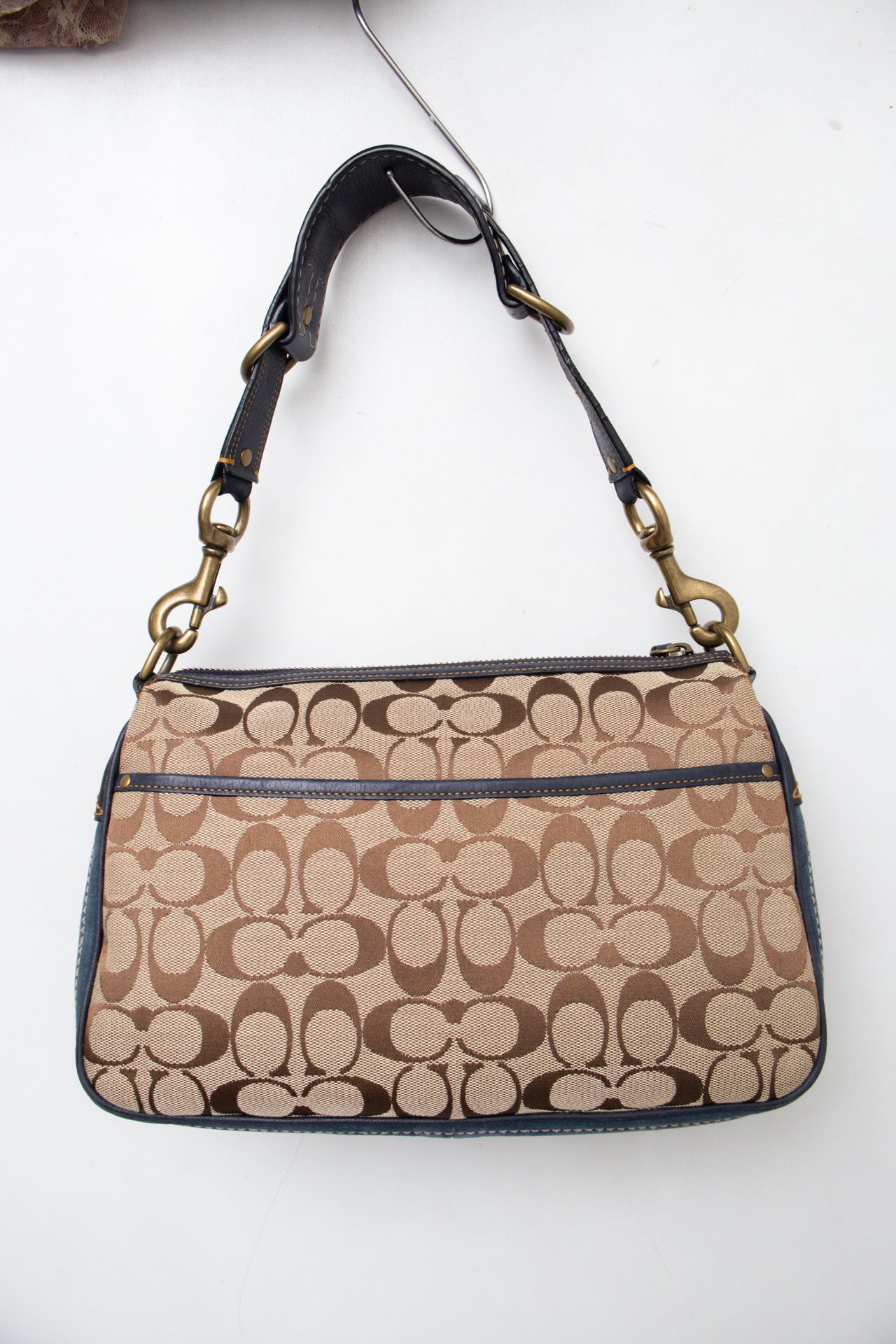 #189 Coach Shoulder Bag Blue | c. 200 | Size