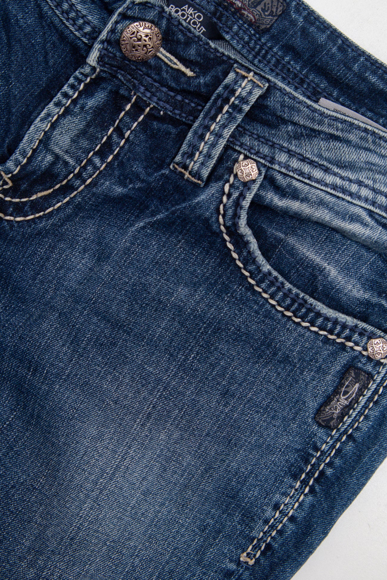 #107 Silver Jeans Co. Jeans Blue | c. 211 | Size 10