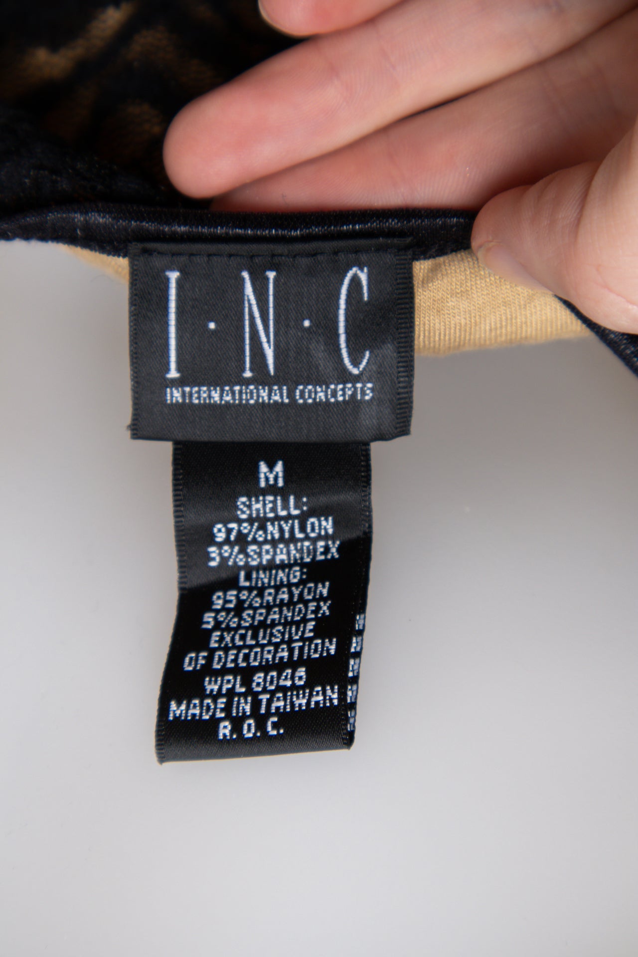 #16 Inc International Concepts Cami Top Black | c. 193 | Size 10