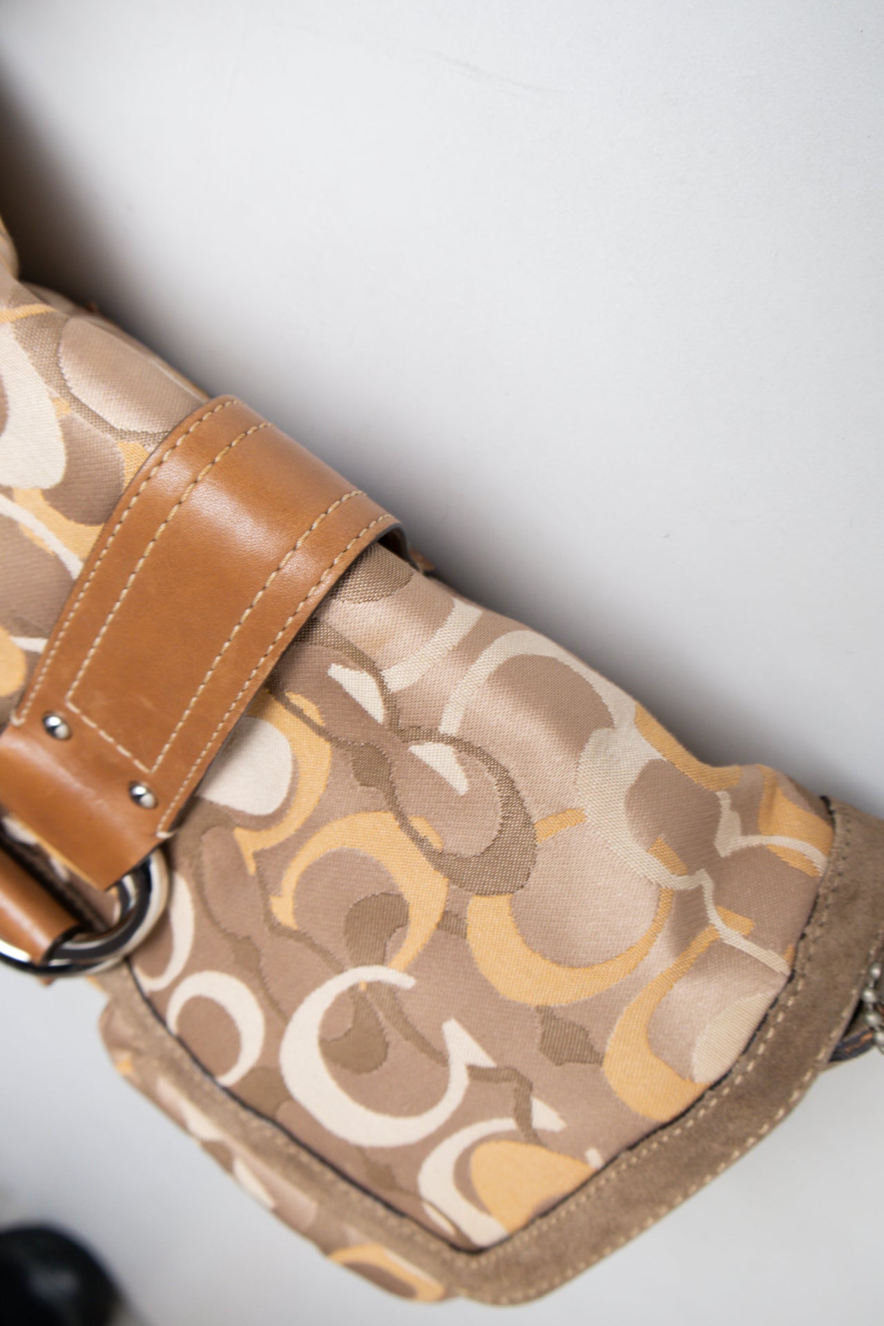 #212 Coach Shoulder Bag Brown | c. 199 | Size