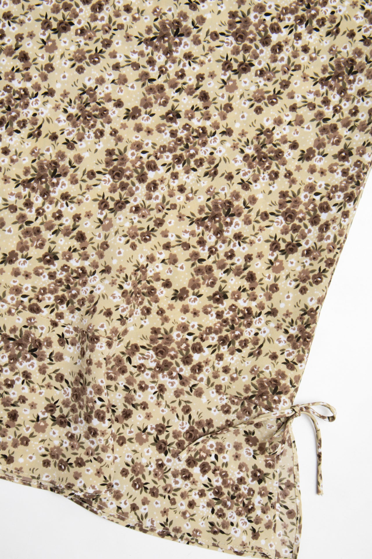 #175 Myo Skirt Beige | c. 207 | Size 6