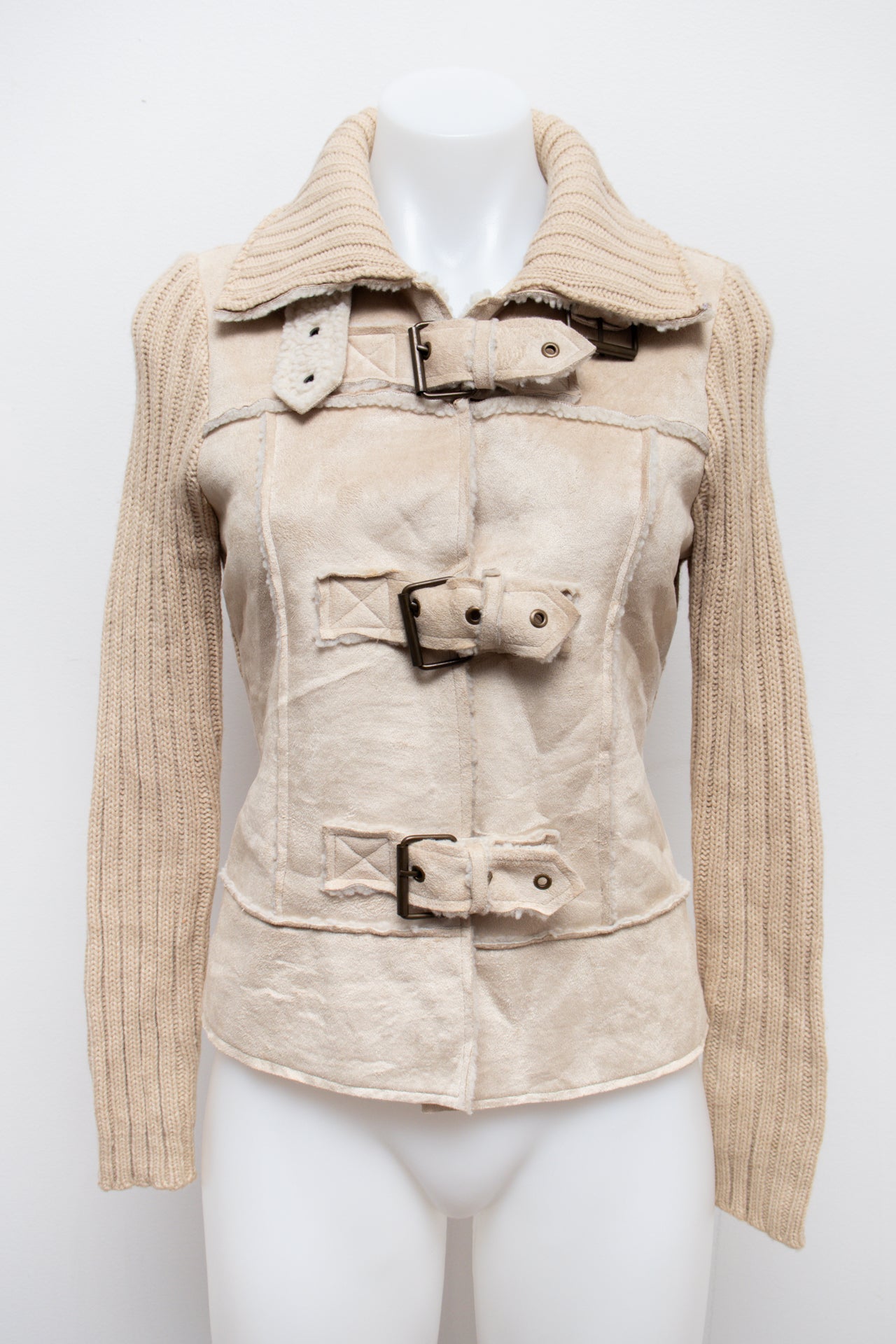 #94 Glimmer T-shirt Beige | c. 192 | Size 8