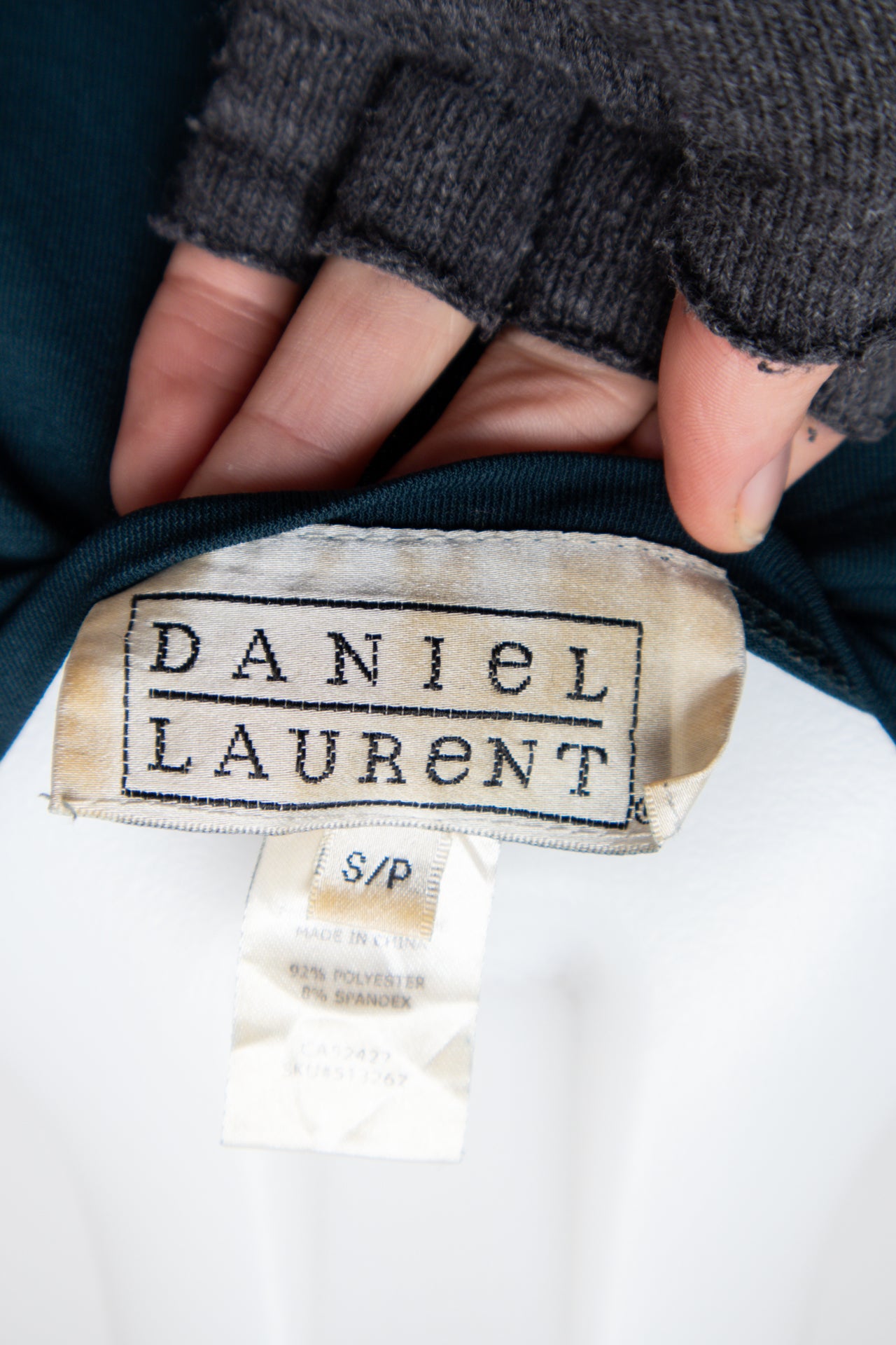 #38 Daniel Laurent Cami Top Green | c. 192 | Size 8