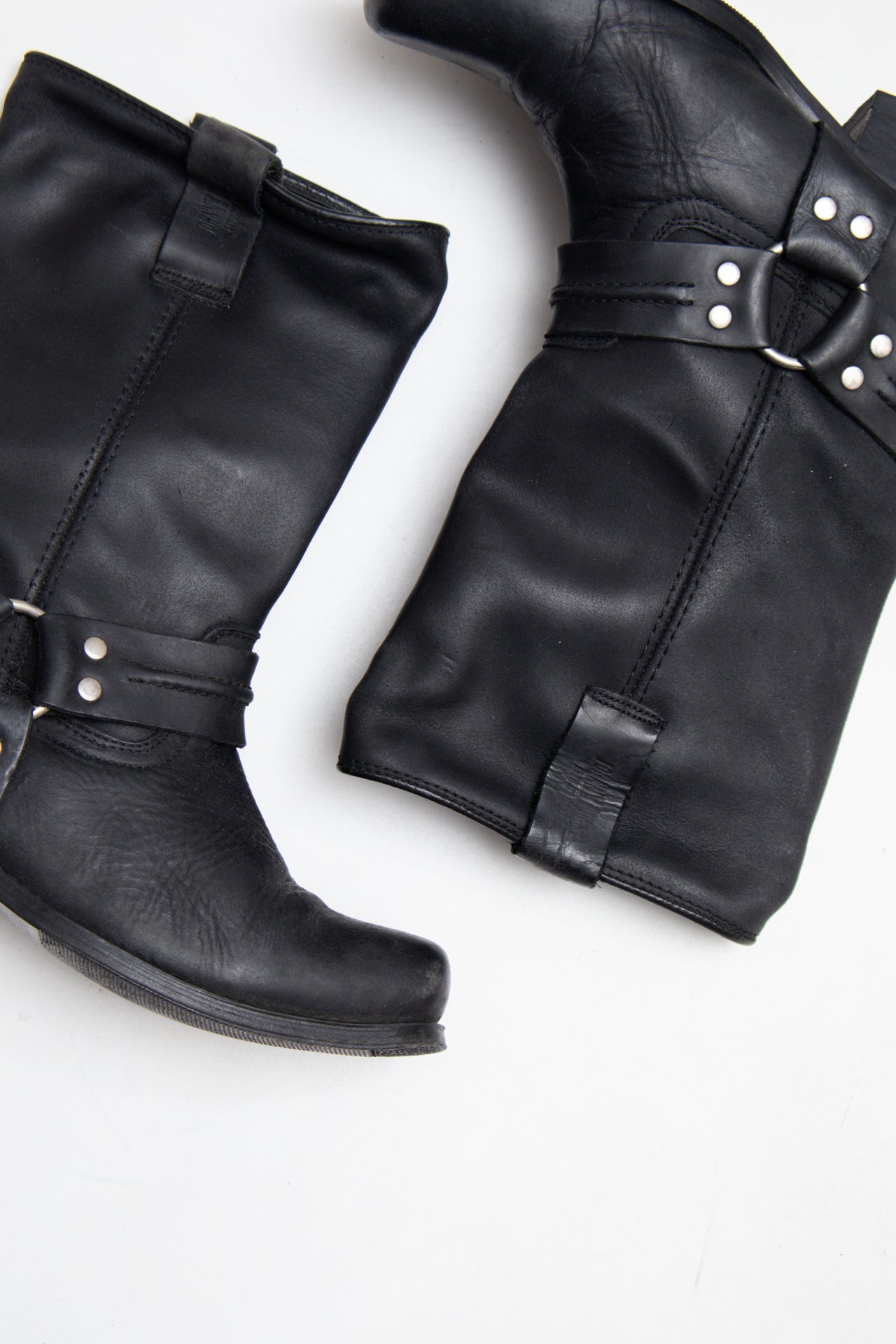 #180 Johnny Bulls None Black | c. 201 | Size 7