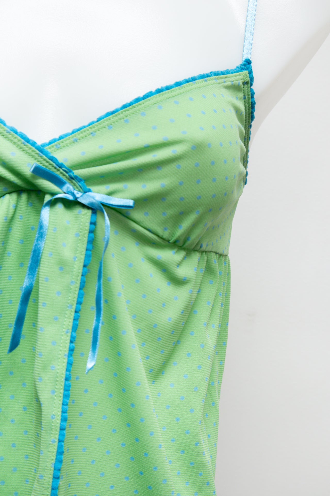 #77 Morgan Taylor Intimates Cami Top Green | c. 191 | Size 8