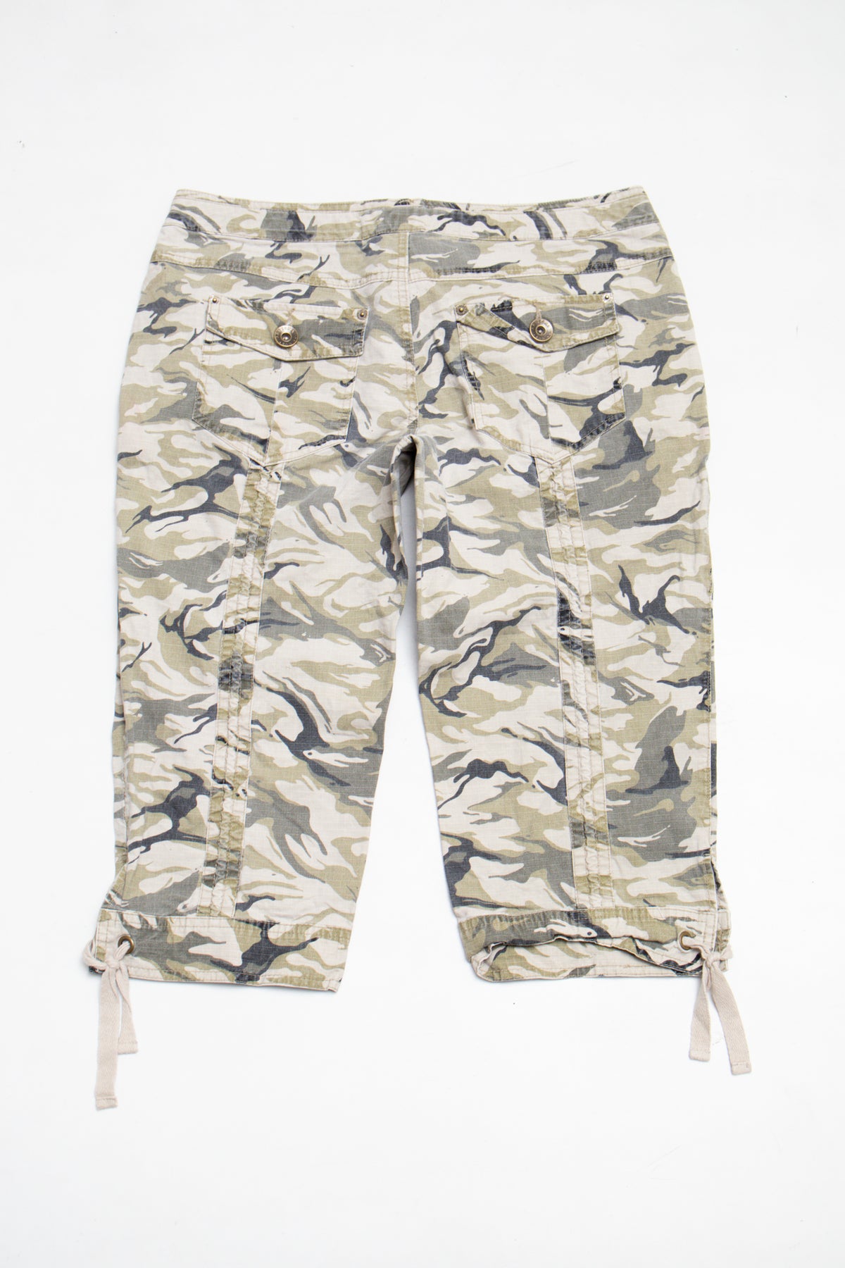 #077 Roxy Jeans Co Capris Beige | c. 209 | Size 10/12