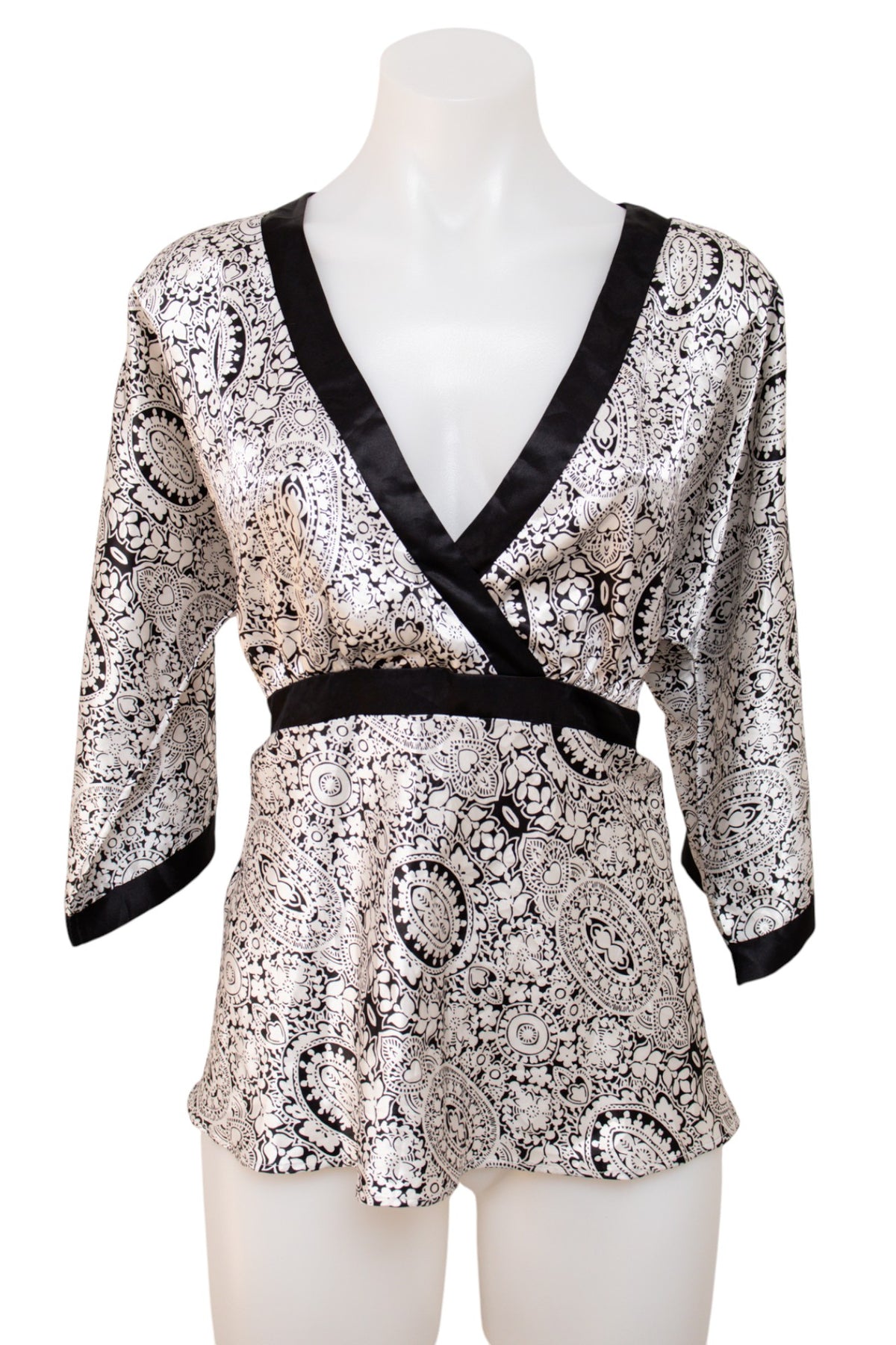 #059 Cato Top Black | c. | Size 12