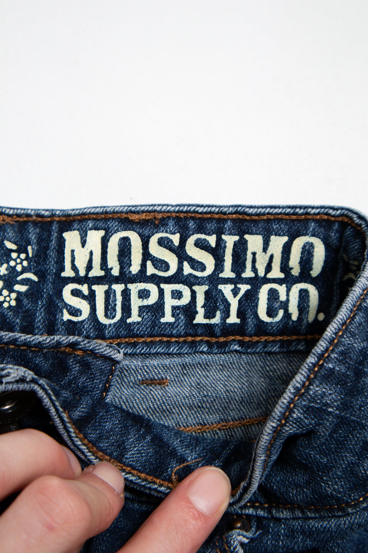 #137 Mossimo Supply Co. Denim Shorts Blue | c. 202 | Size 6