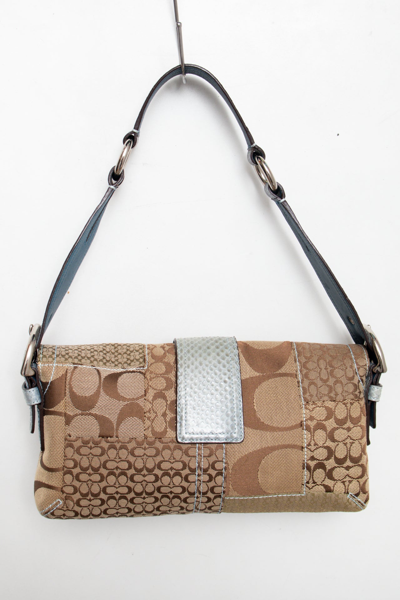 #138 Coach Shoulder Bag Brown | c. | Size