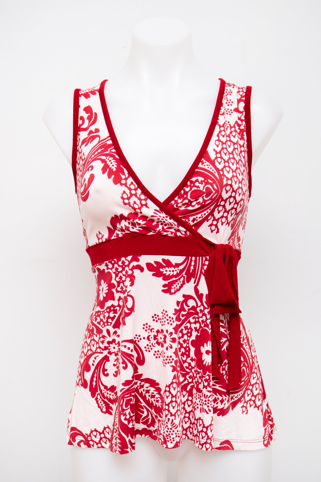 #63 Timing Camisole Top Red | c. 197 | Size 10