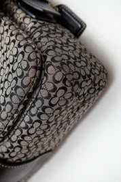 #191 Coach Shoulder Bag Black | c. 198 | Size