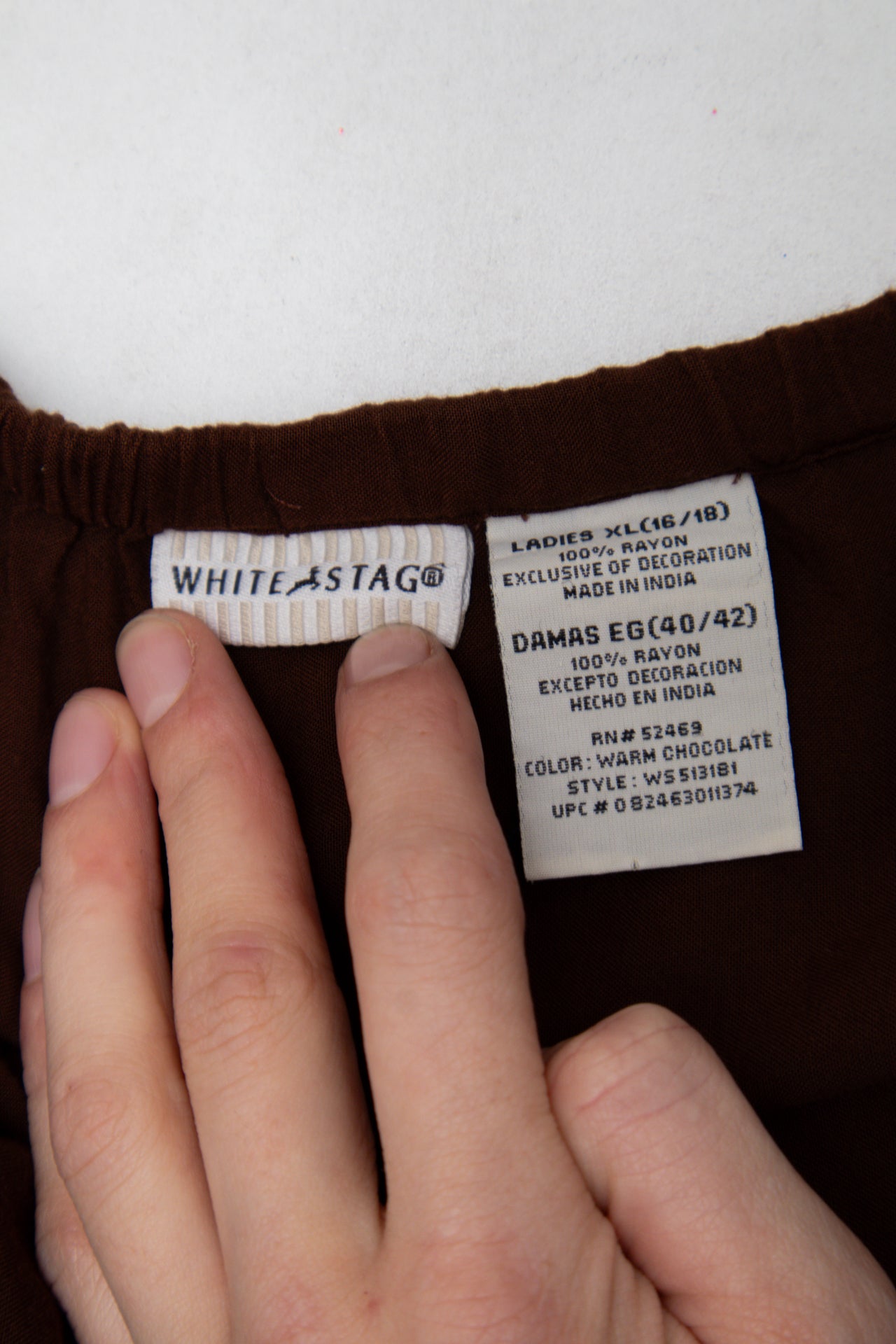 #123 White Stag Skirt Brown | c. 193 | Size 18