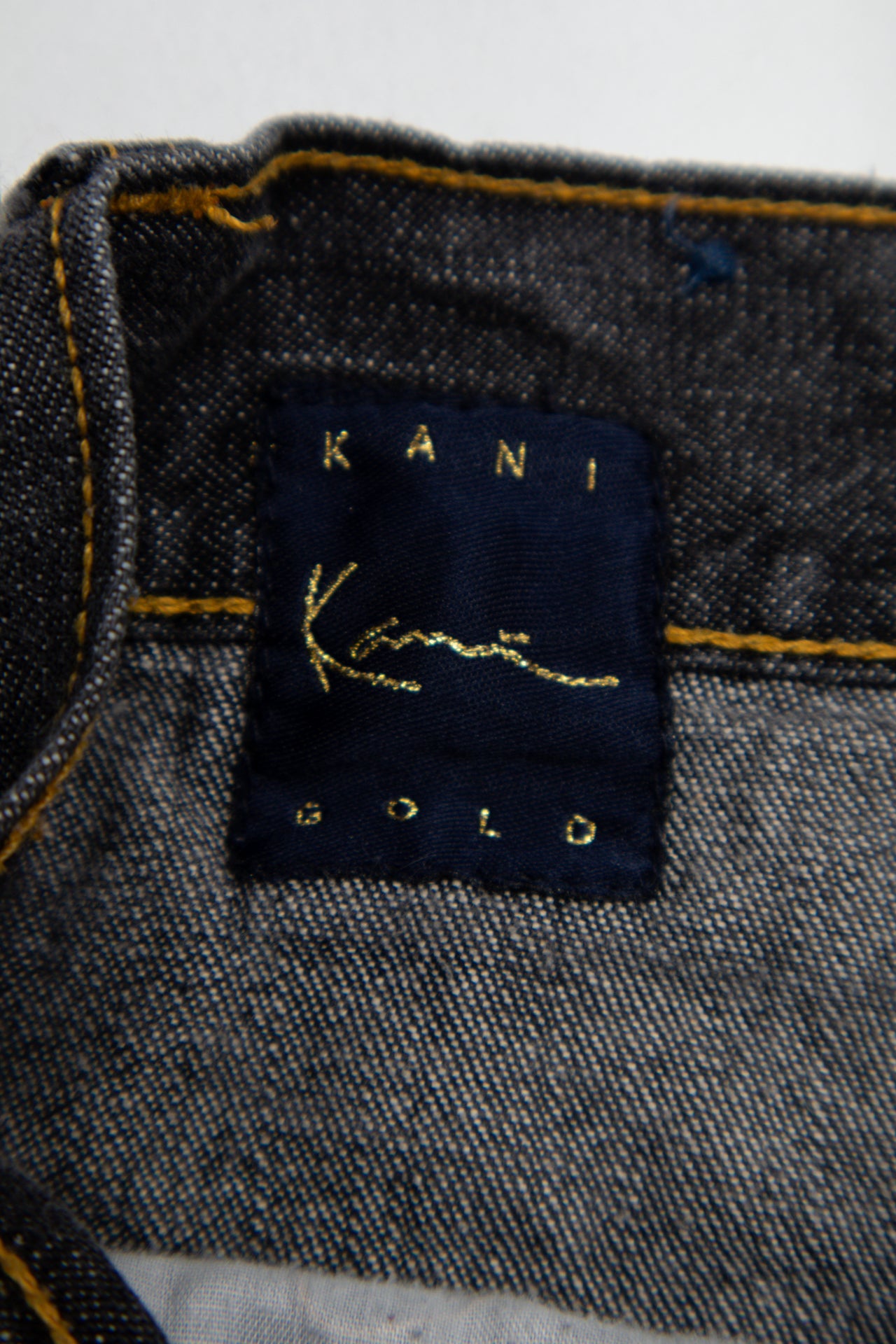 #111 Kani Denim Shorts Black | c. 181 | Size 10