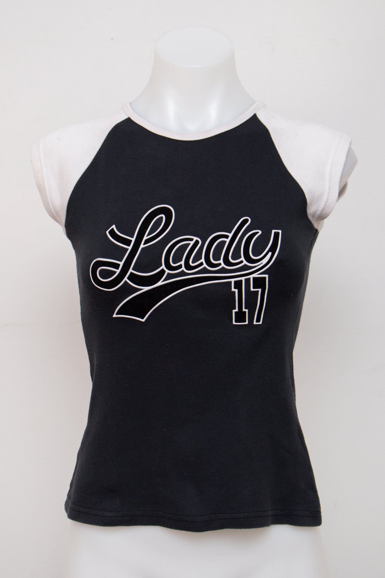 #042 I'm A Woman Tank Black | c. 211 | Size 6