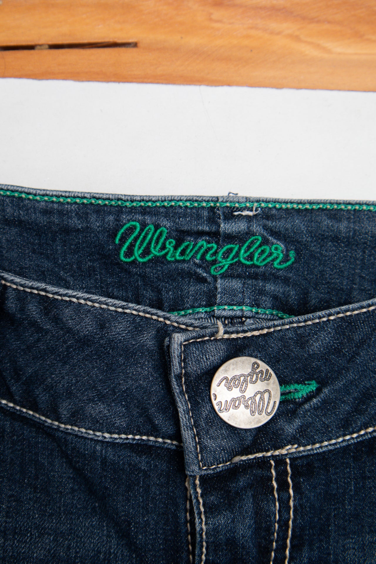 #087 Wrangler Jeans Blue | c. 206 | Size 12