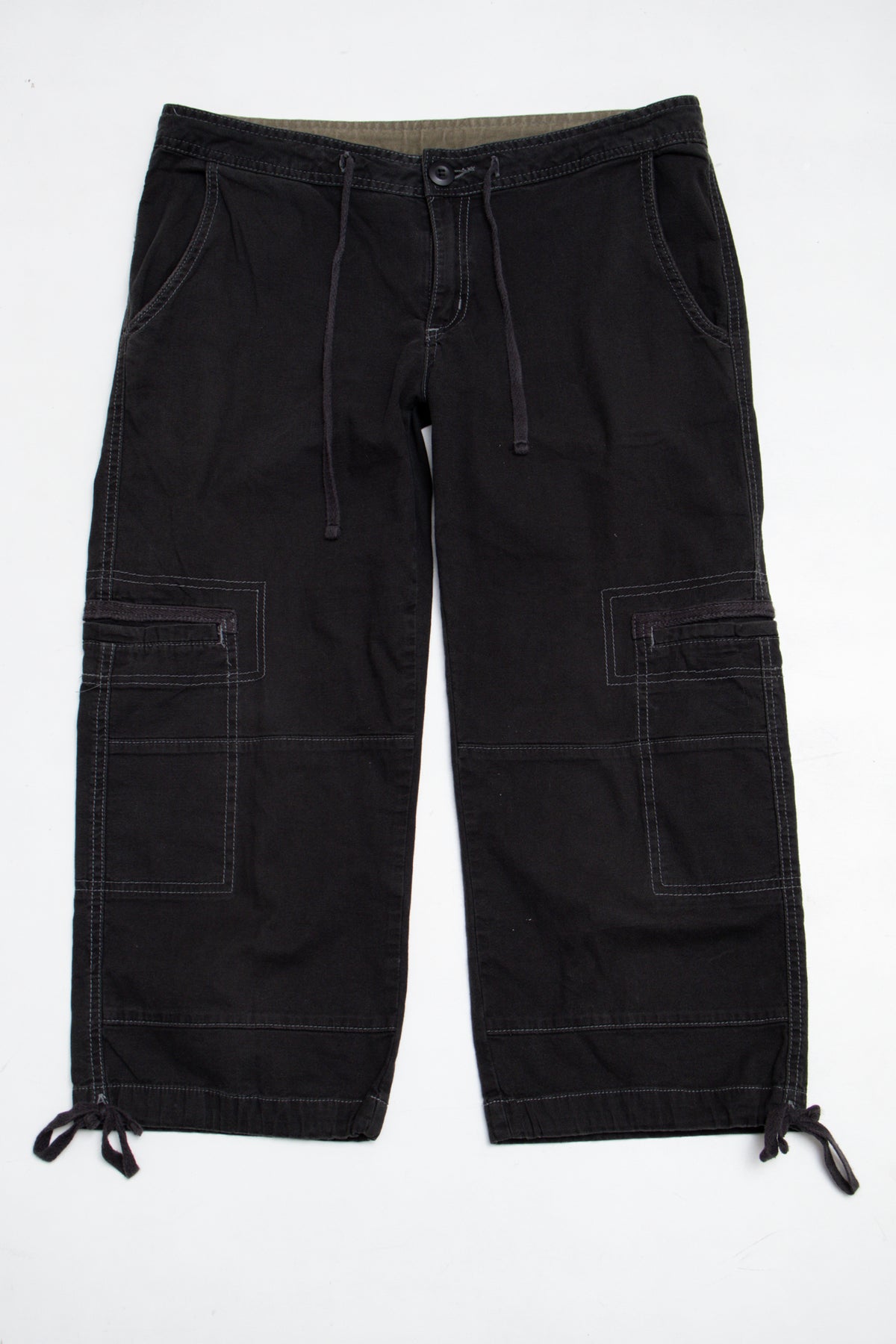 #093 Prano Capris Black | c. 209 | Size 8
