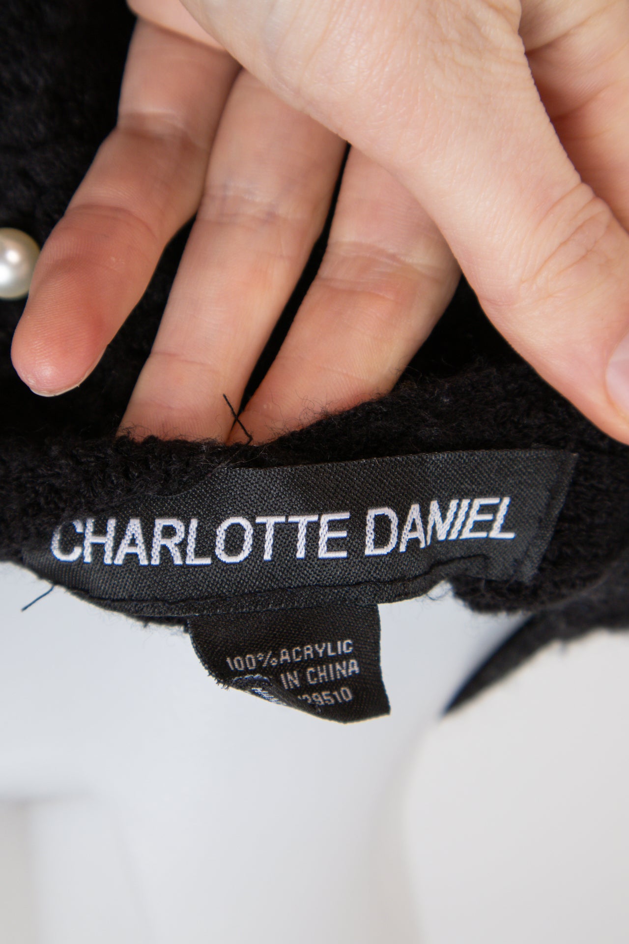 #154 Charlotte D'ael Shawl Black | c. | Size 8
