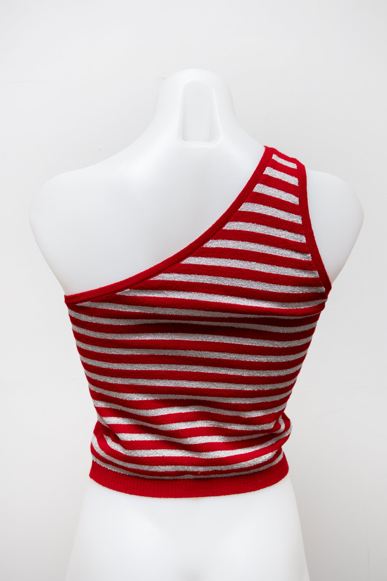 #92 Cami Top Red | c. 191 | Size 8