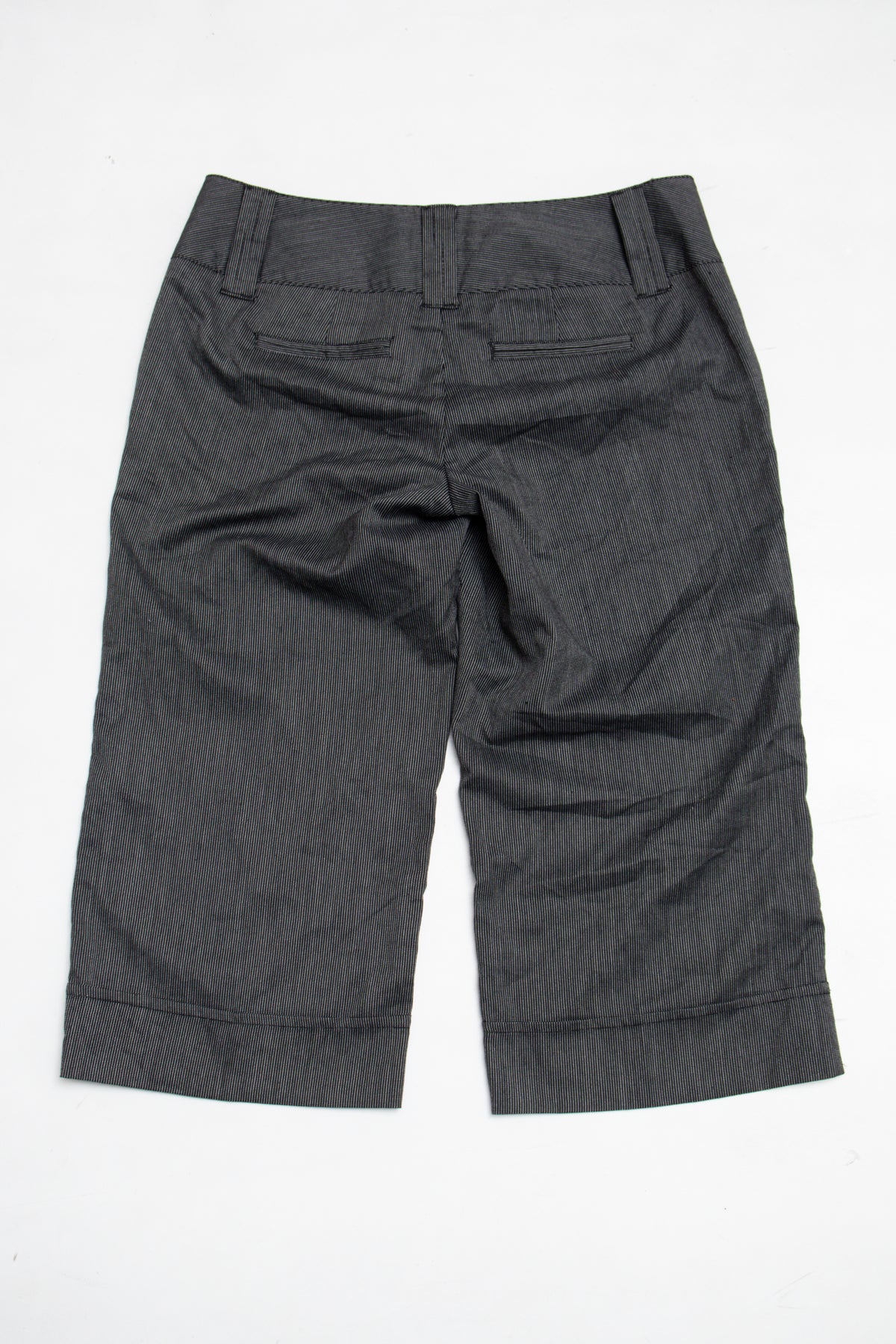 #100 Spacegirly Capris Black | c. 209 | Size 8