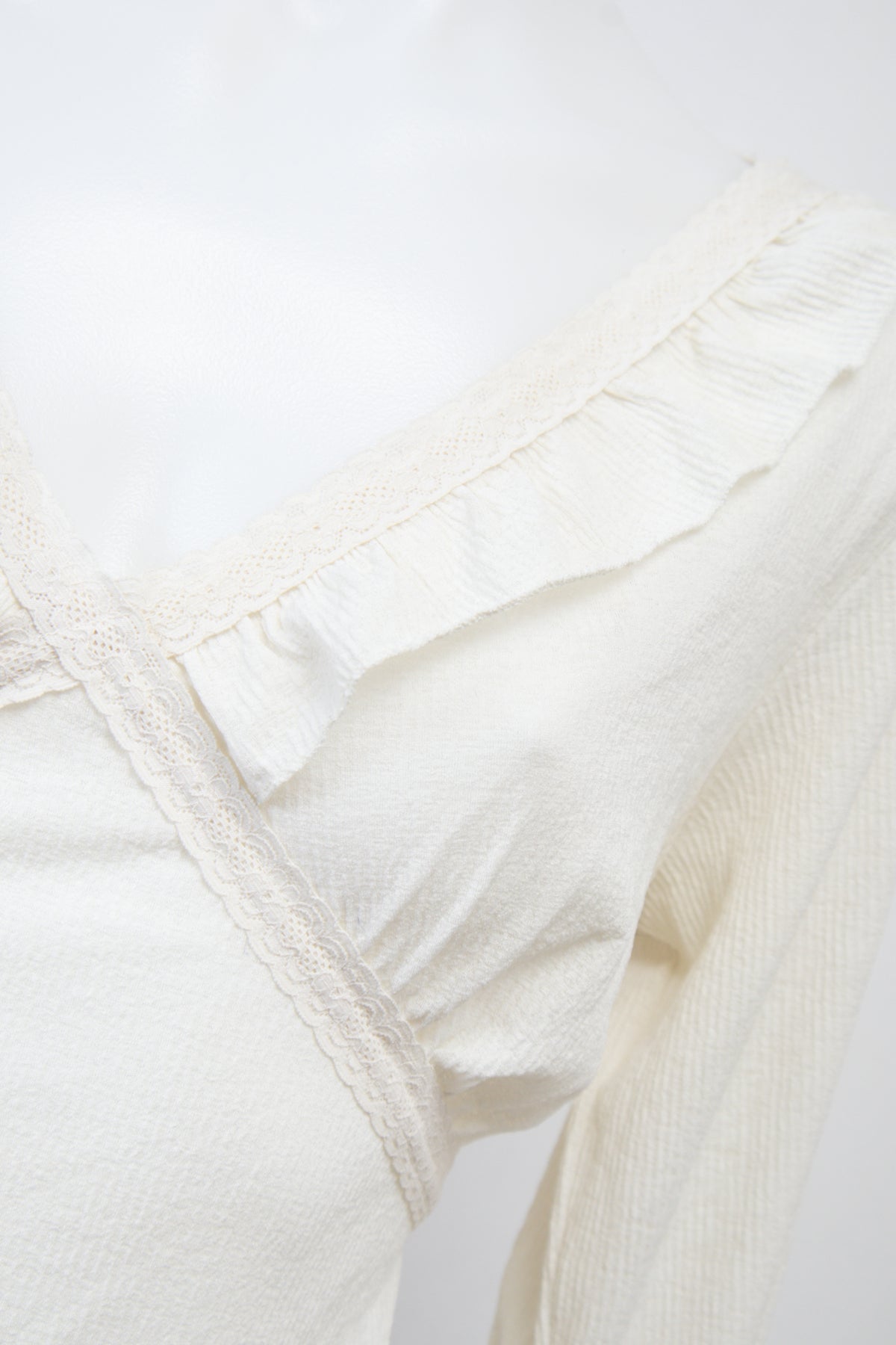 #045 No Boundaries Stretch Camisole Top White | c. 207 | Size 12
