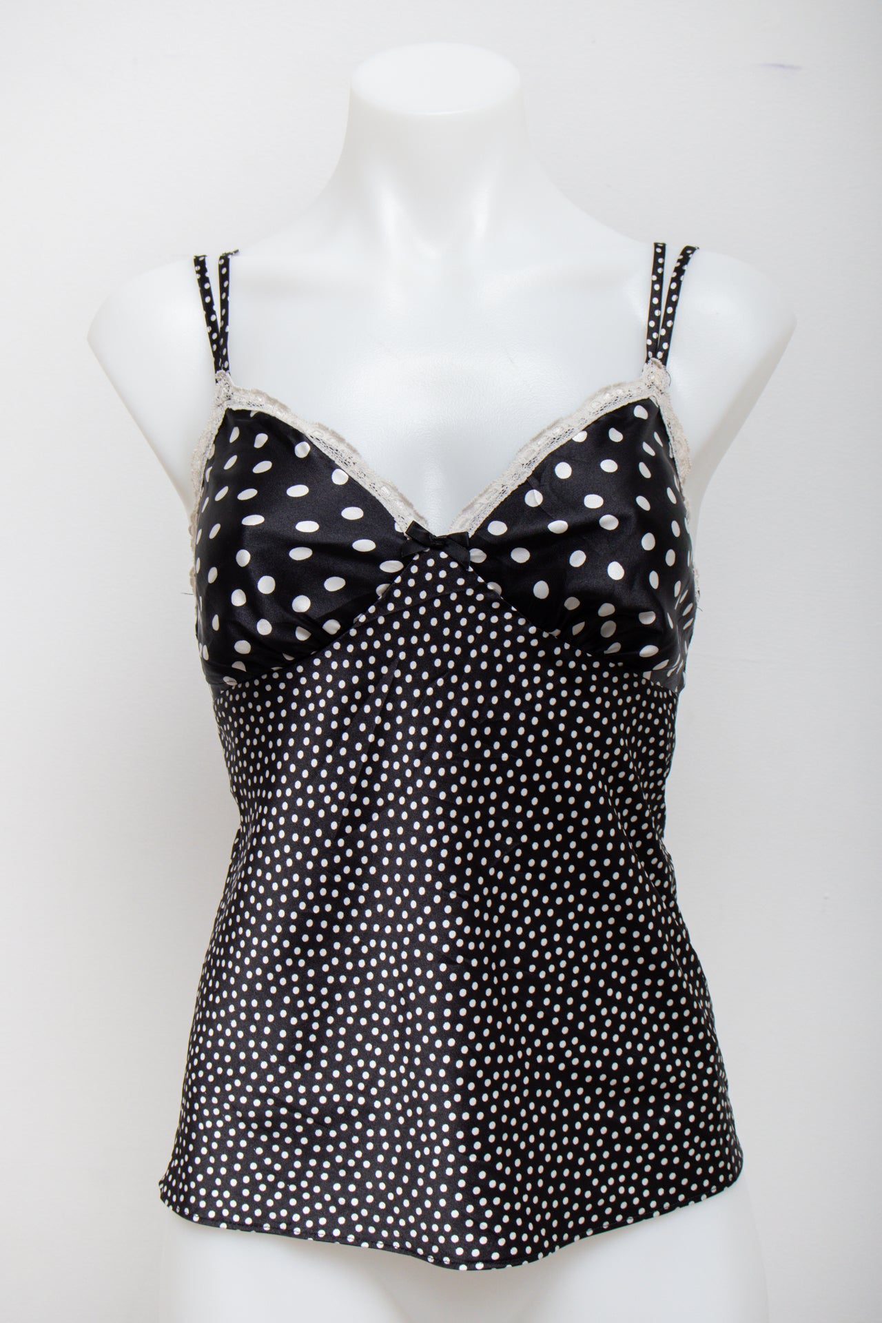 #111 Gilligan & O'malley Camisole Top Black | c. 178 | Size 8