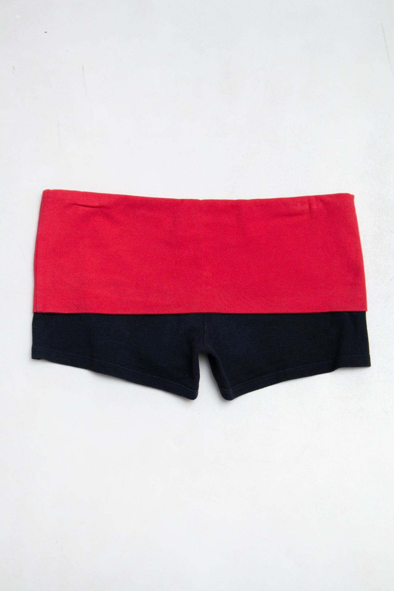 #152 Abercrombie & Fitch Shorts Red | c. 196 | Size 8