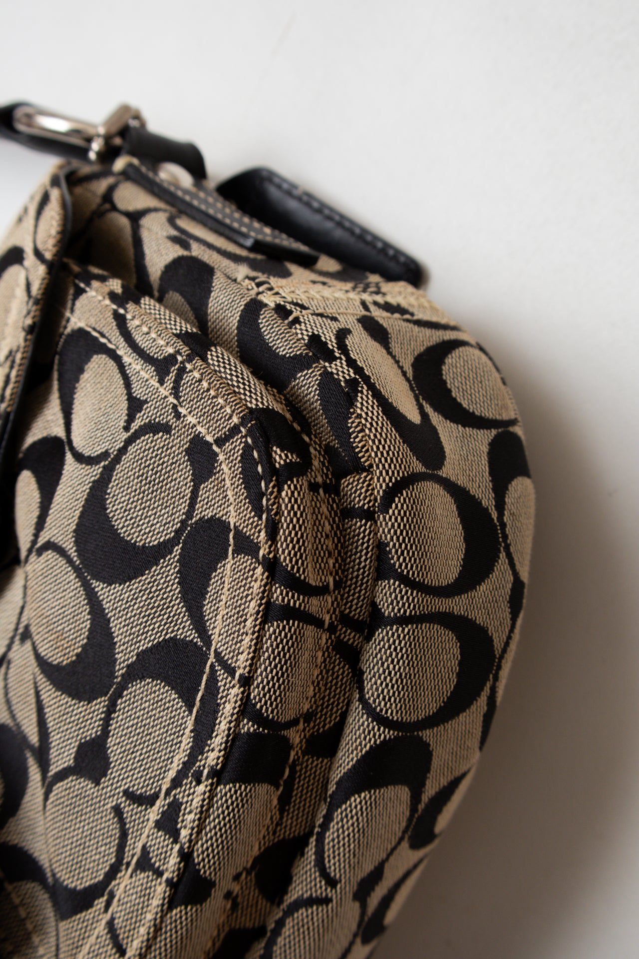 # Coach Shoulder Bag Brown | c. 194 | Size