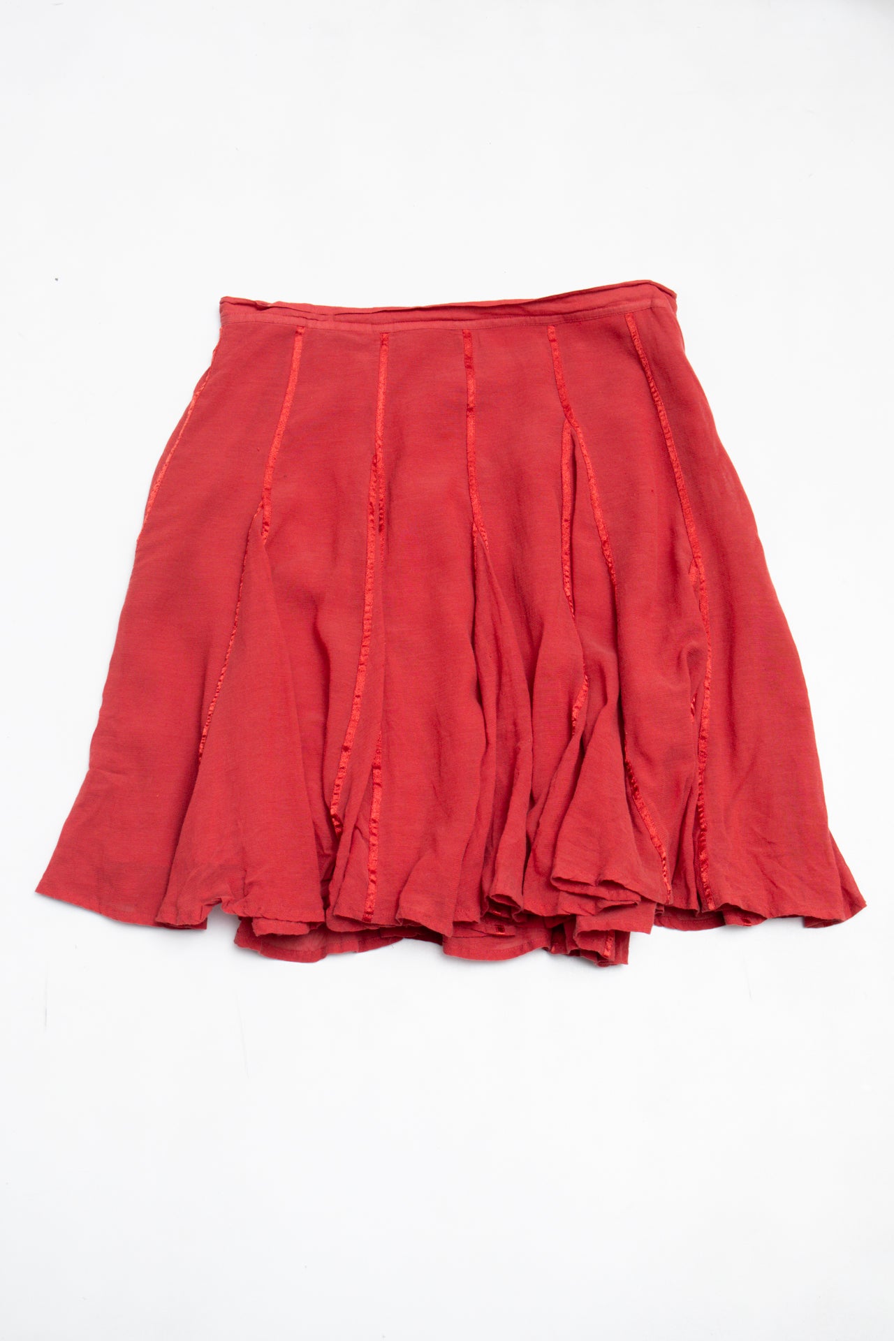#119 Club Monaco Mini Skirt Red | c. 201 | Size 8