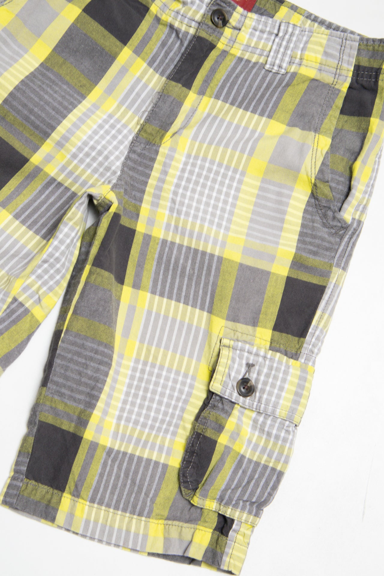 #145 Arizona Jeans Co. Shorts Yellow | c. 203 | Size 6