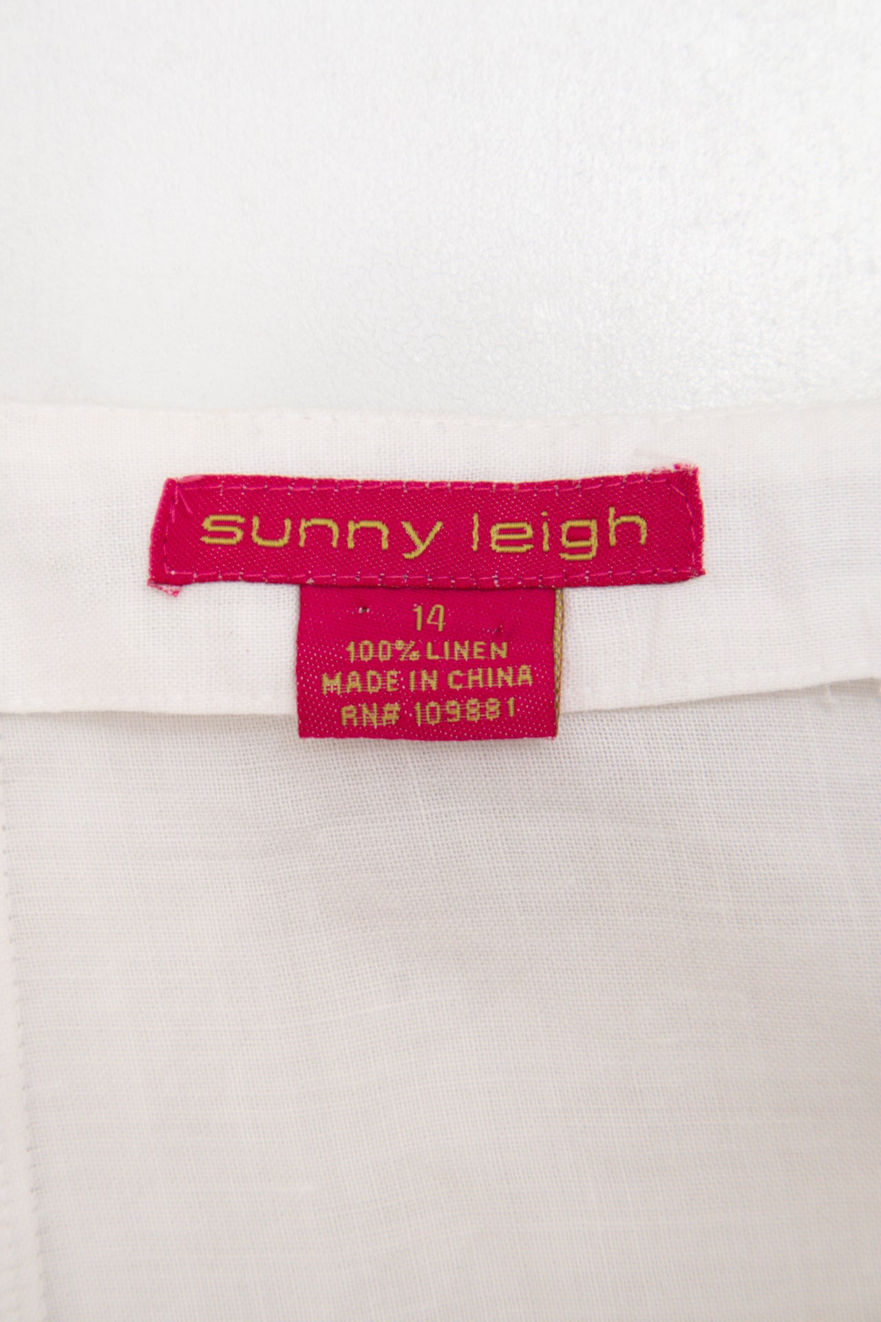 #126 Sunny Leigh LinenSkirt White | c. 193 | Size 10
