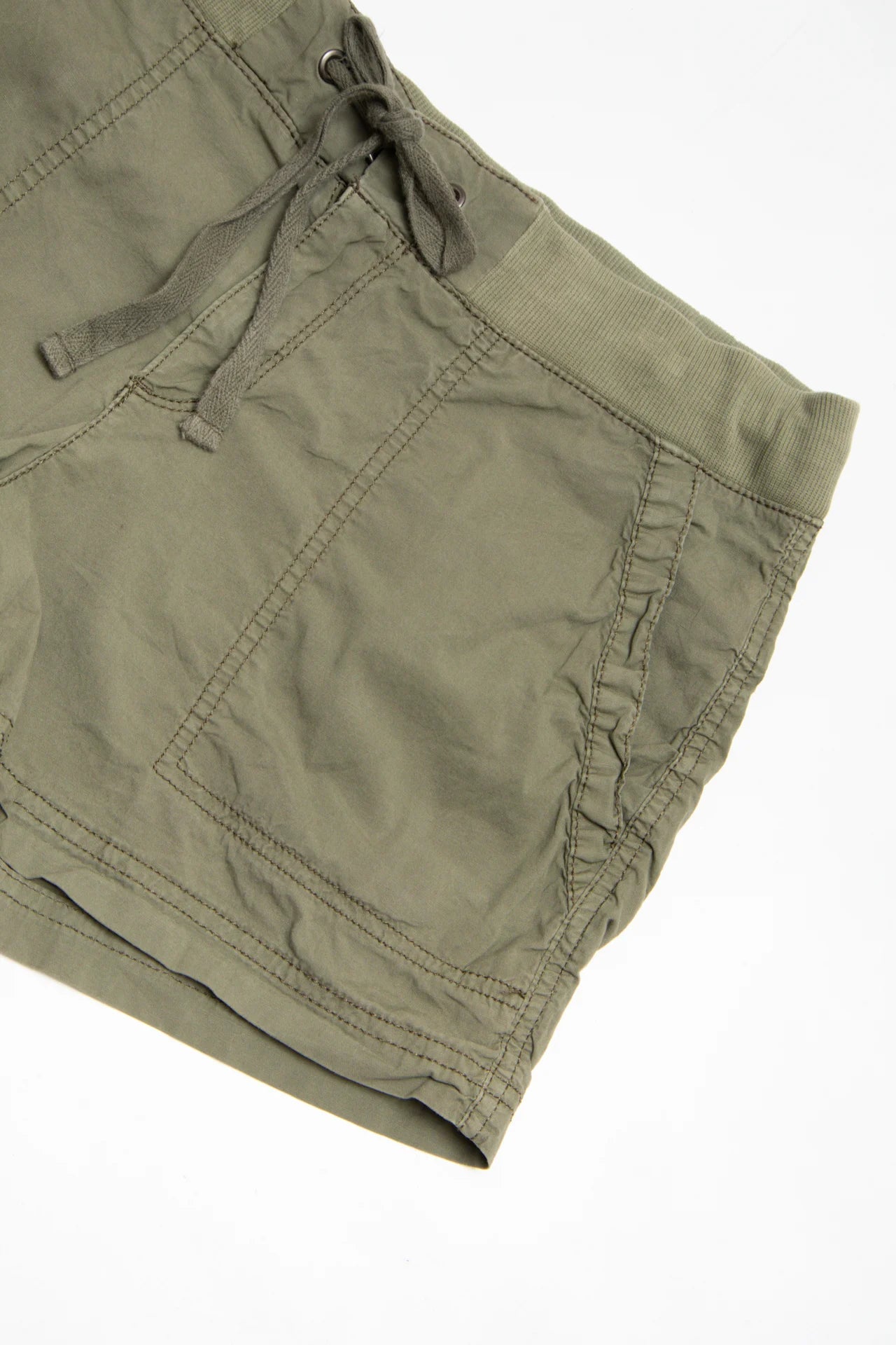 A.n.a Casual Cotton Shorts Green | c. 166 | Size 10