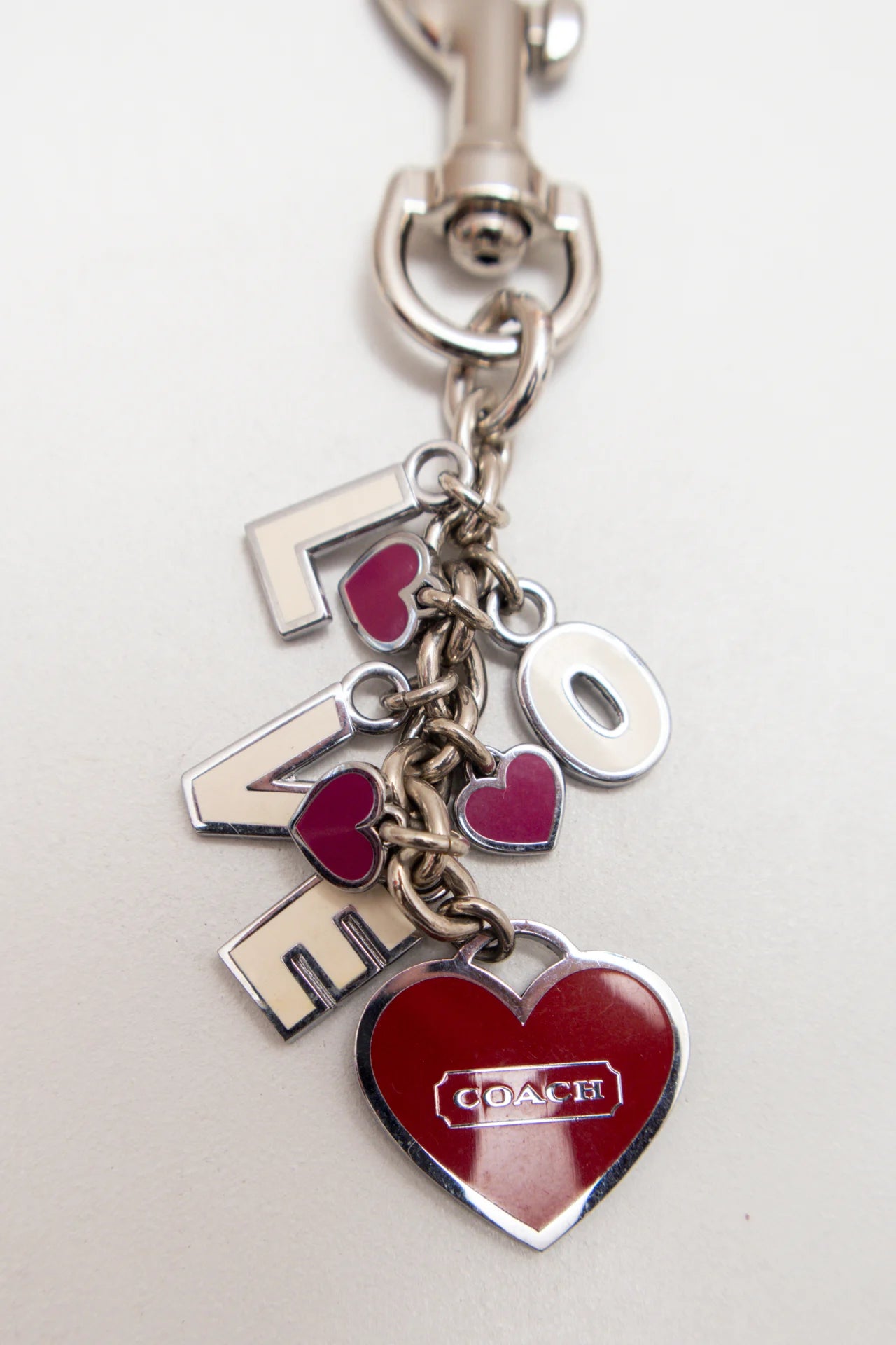 Coach /accessory/keychain/charm Red | c. 166 | Size