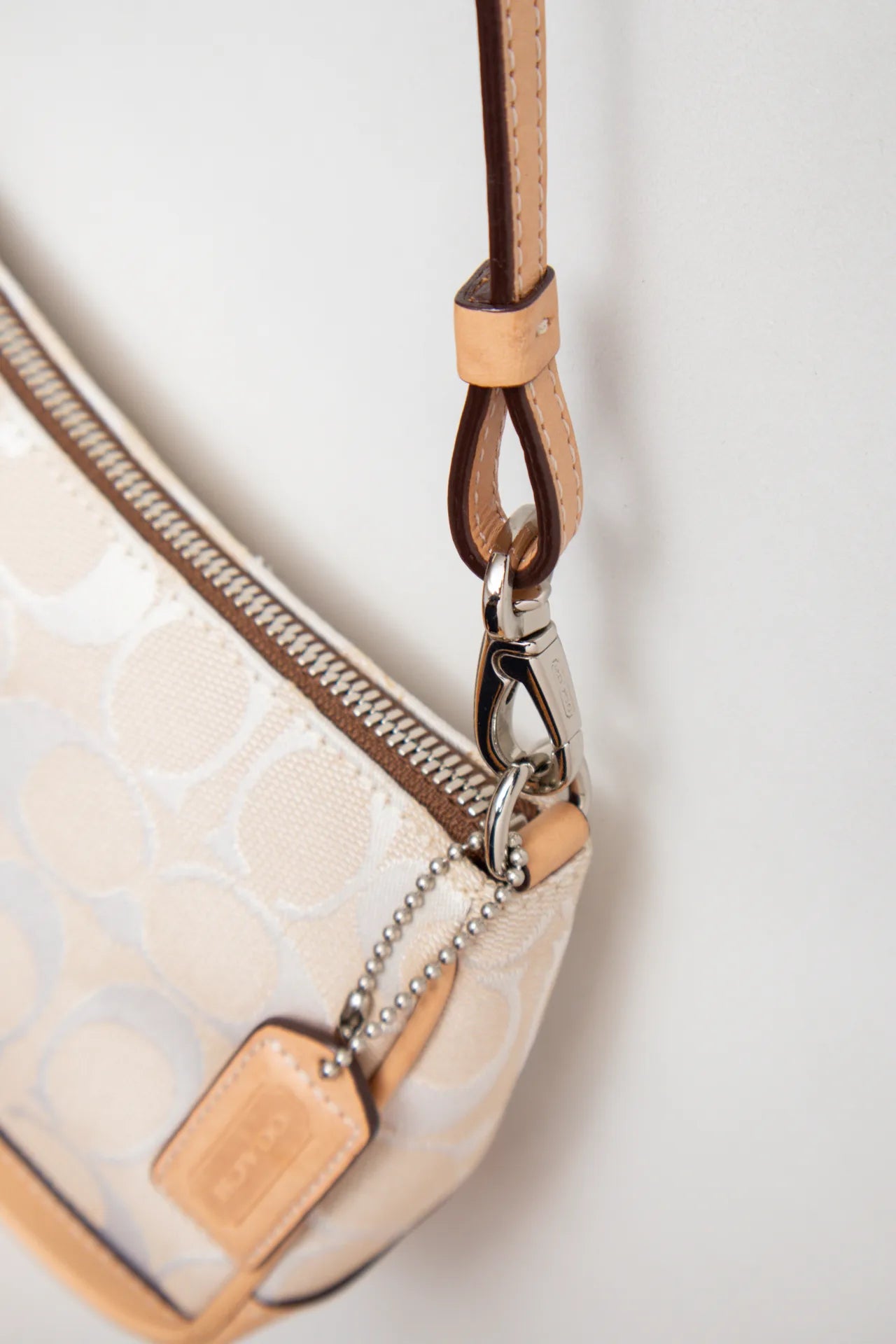 Coach /accessories/bag Beige | c. 166 | Size