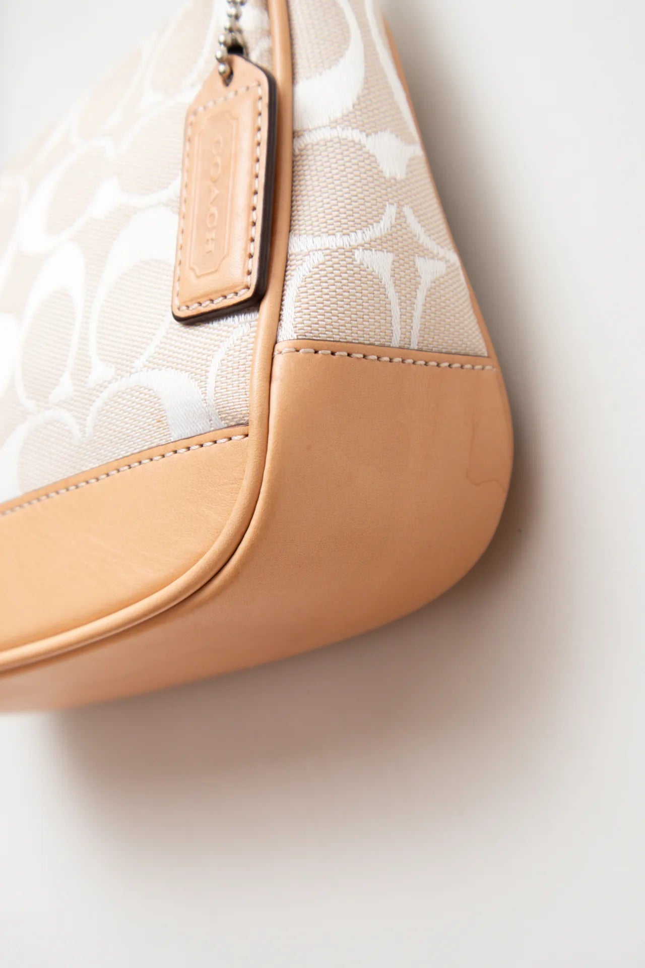 Coach /accessories/bag Beige | c. 166 | Size