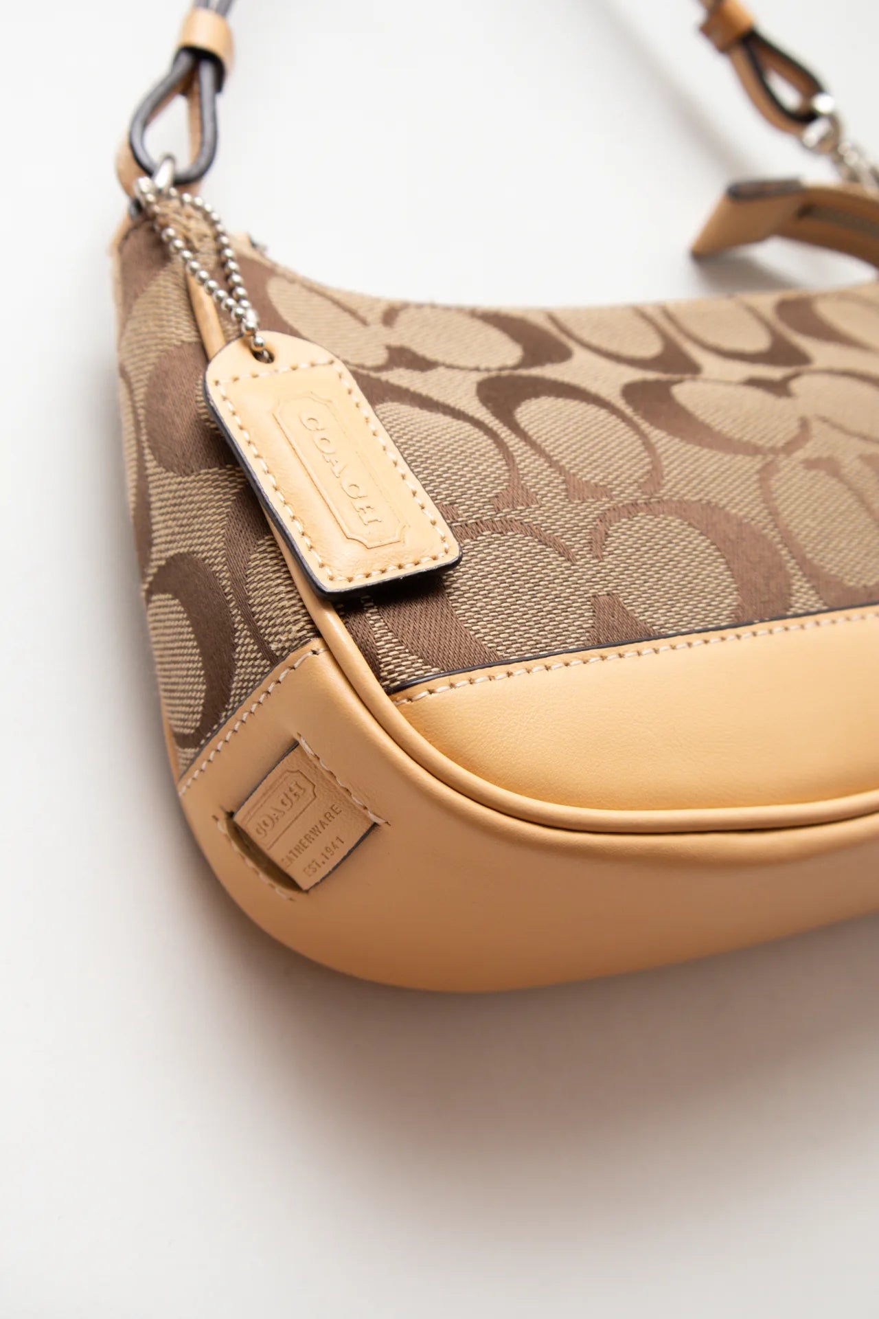 Coach /accessories/bag Brown | c. 166 | Size